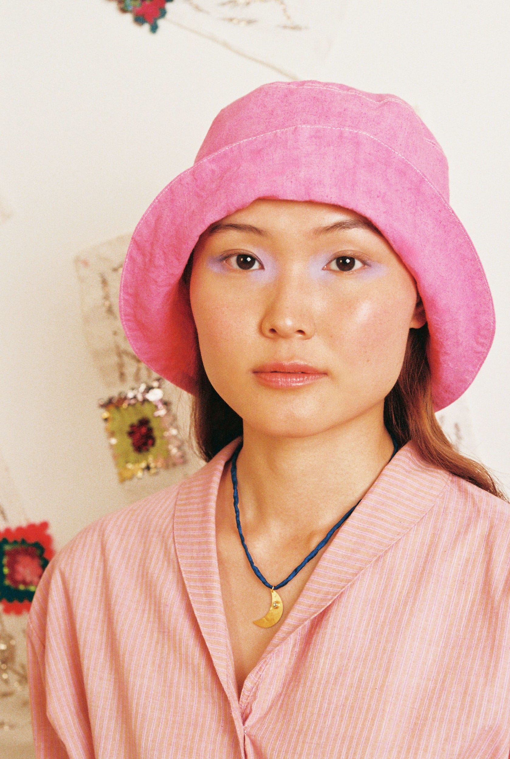 Aku gold silk necklace
