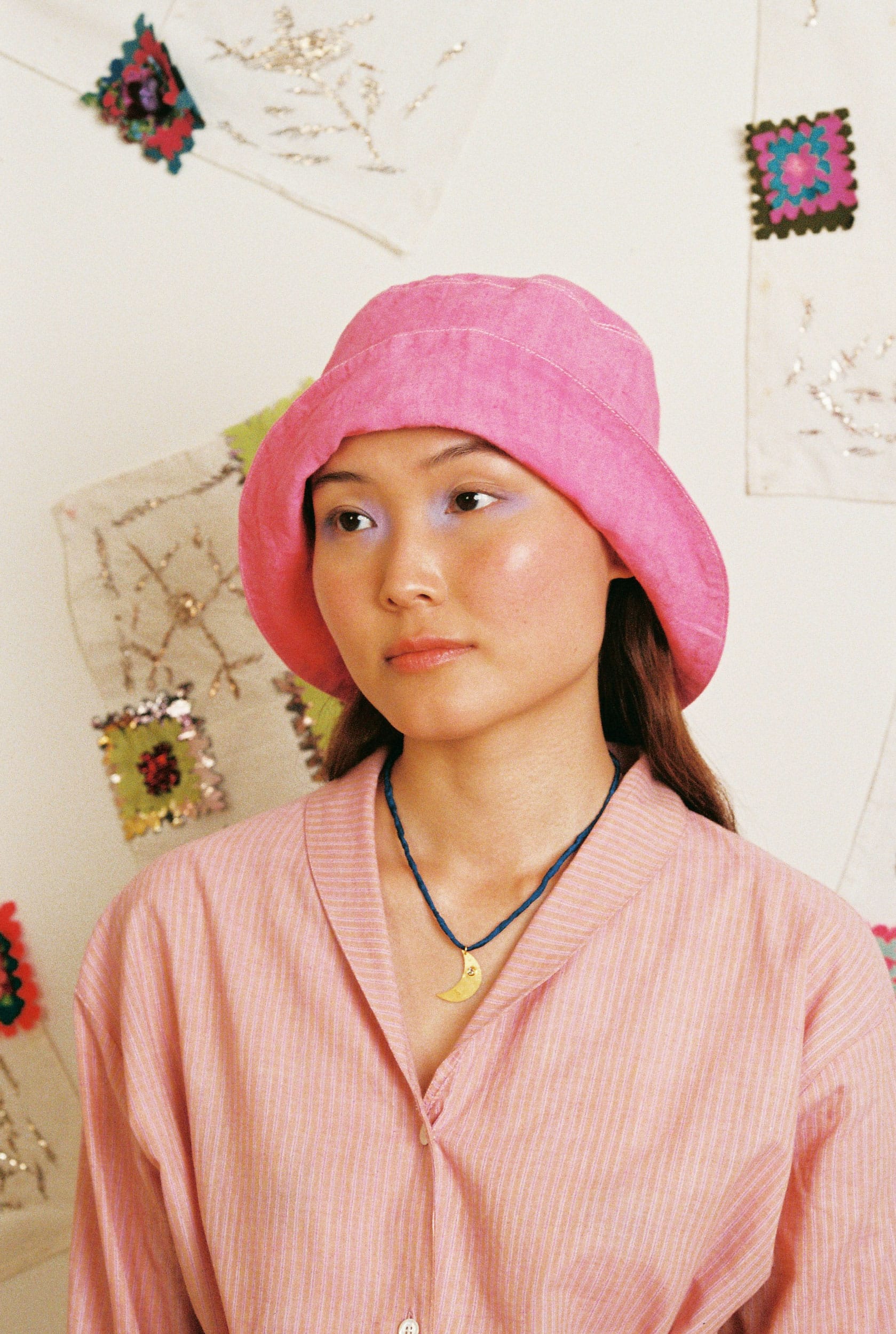 Aku gold silk necklace