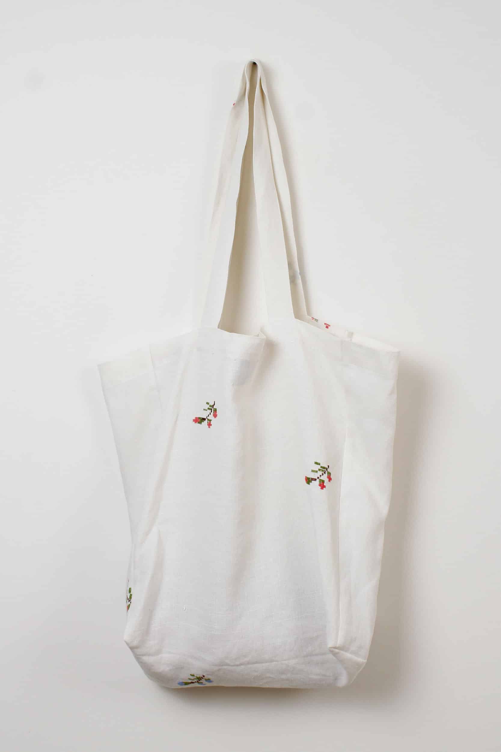 Blue & red flowers bag