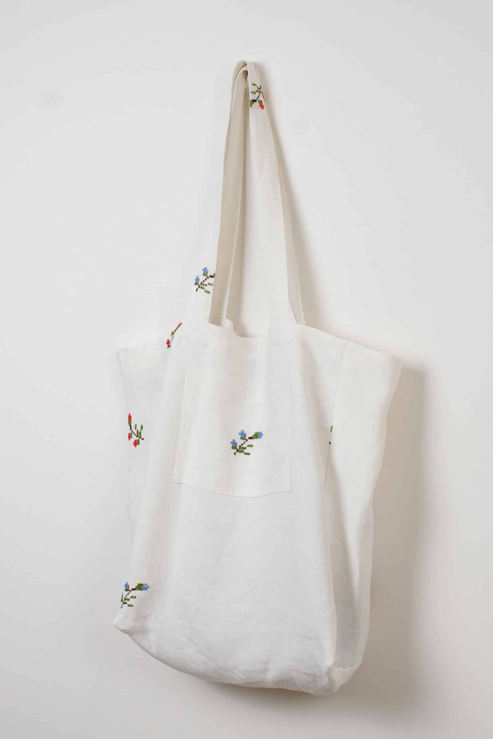 Blue & red flowers bag