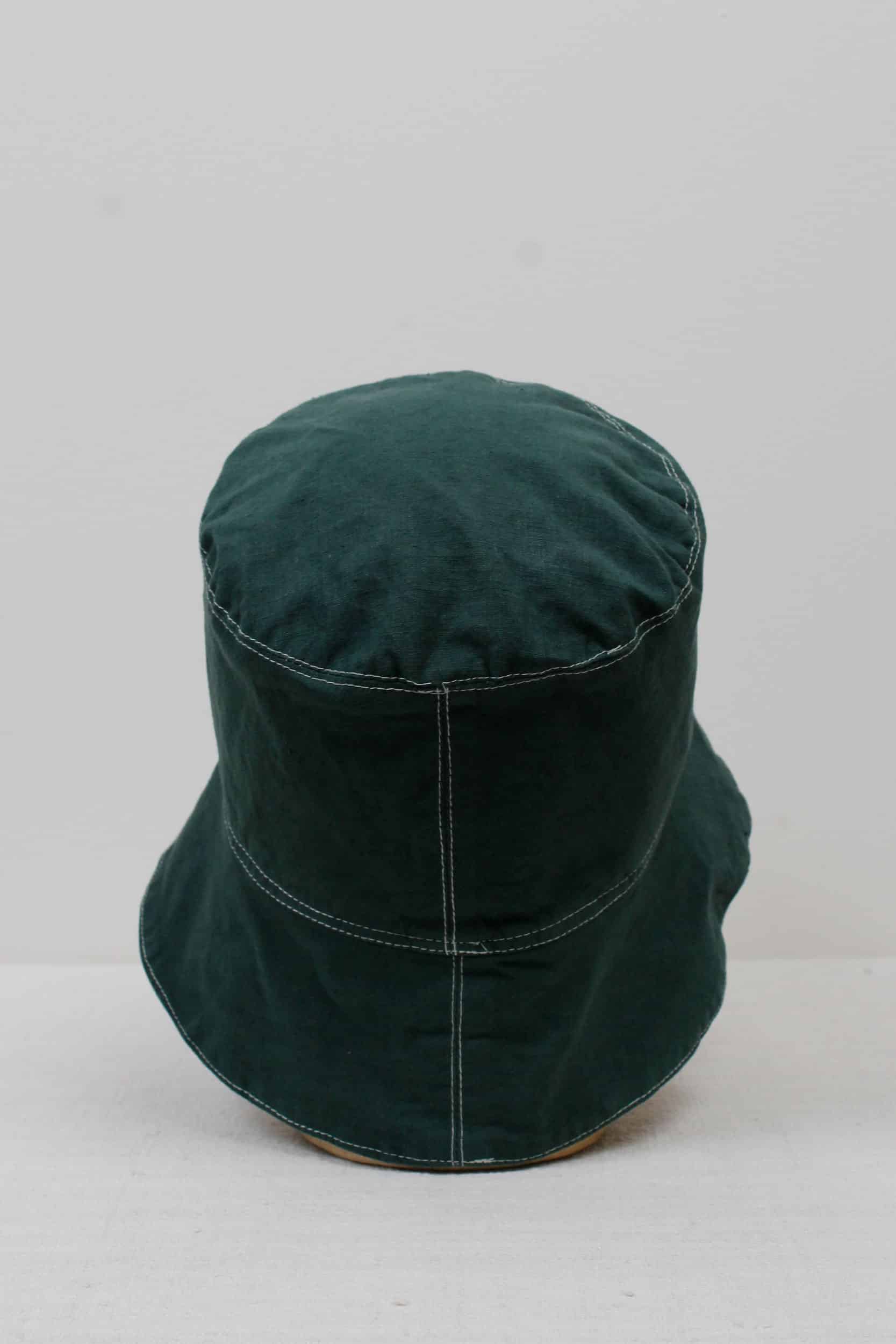 Green dyed wide-brimmed hat
