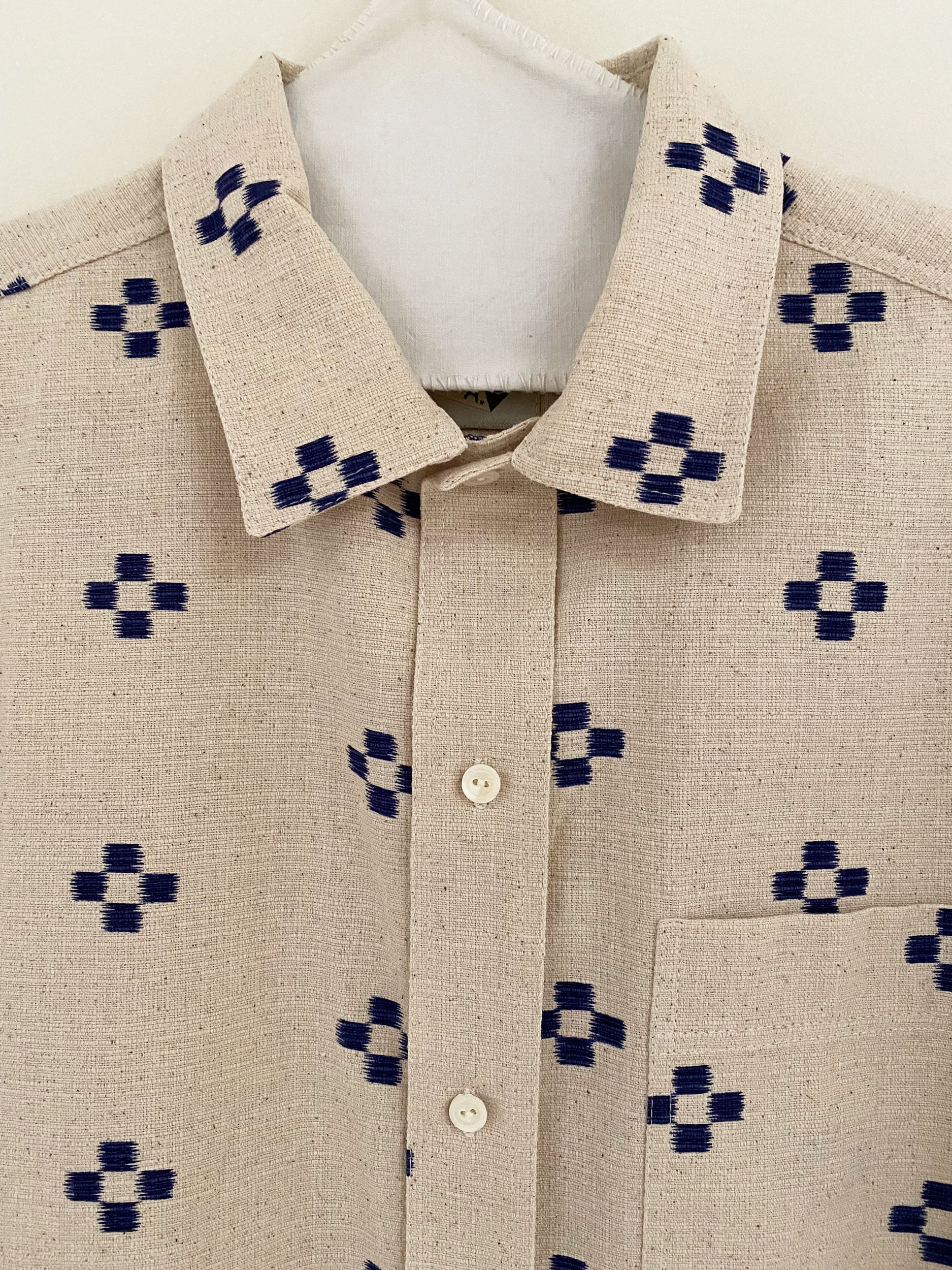 Blue flowers shirt - Man fit