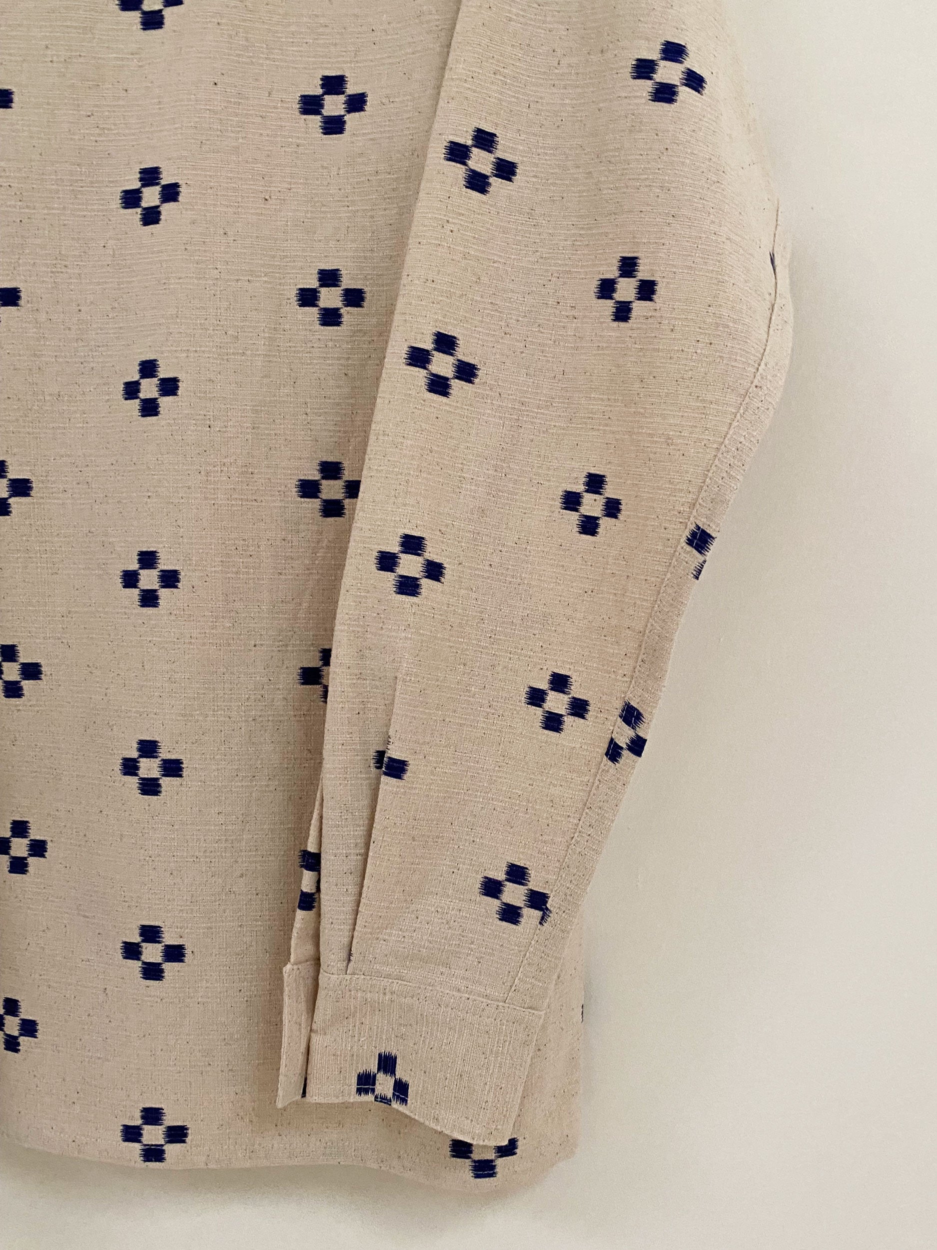 Blue flowers shirt - Man fit