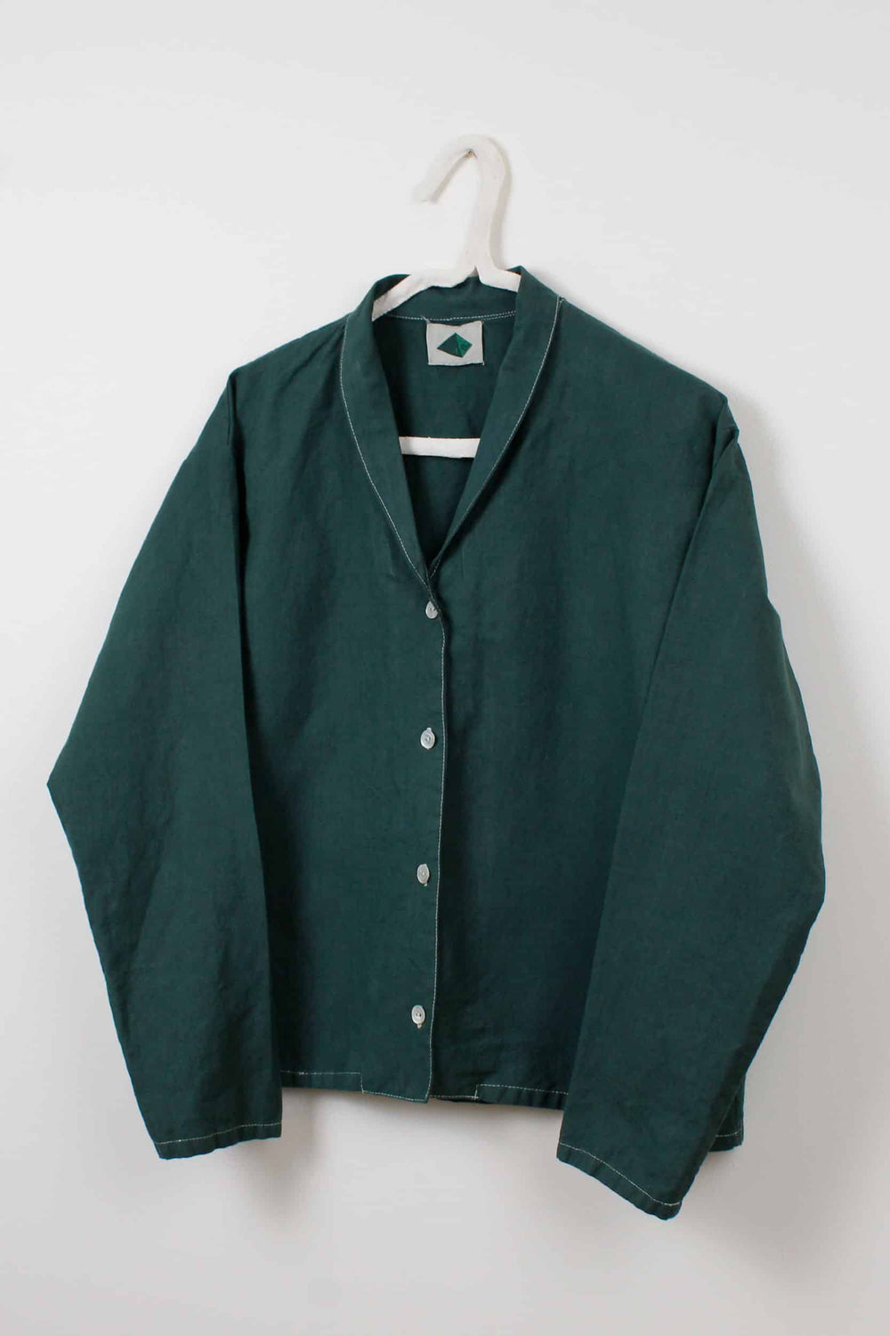 Green dyed lapels short shirt