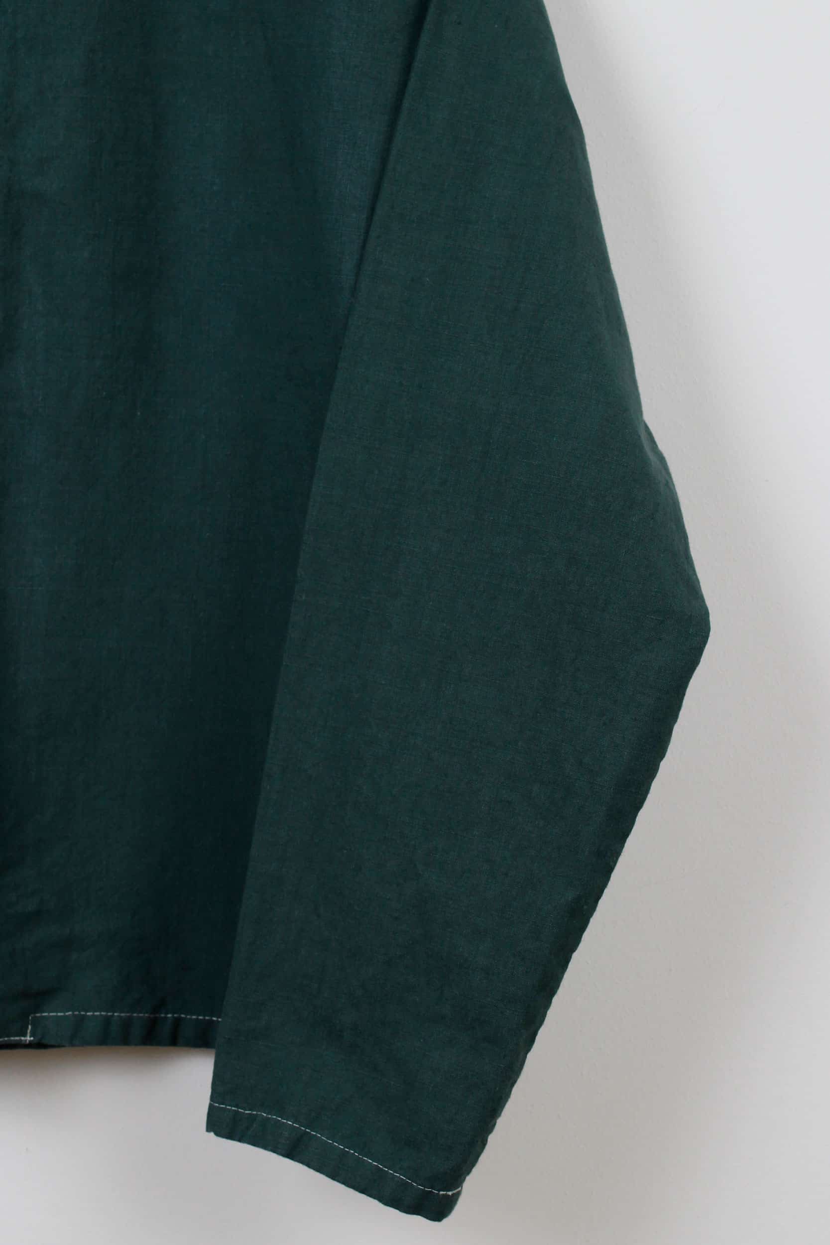 Green dyed lapels short shirt