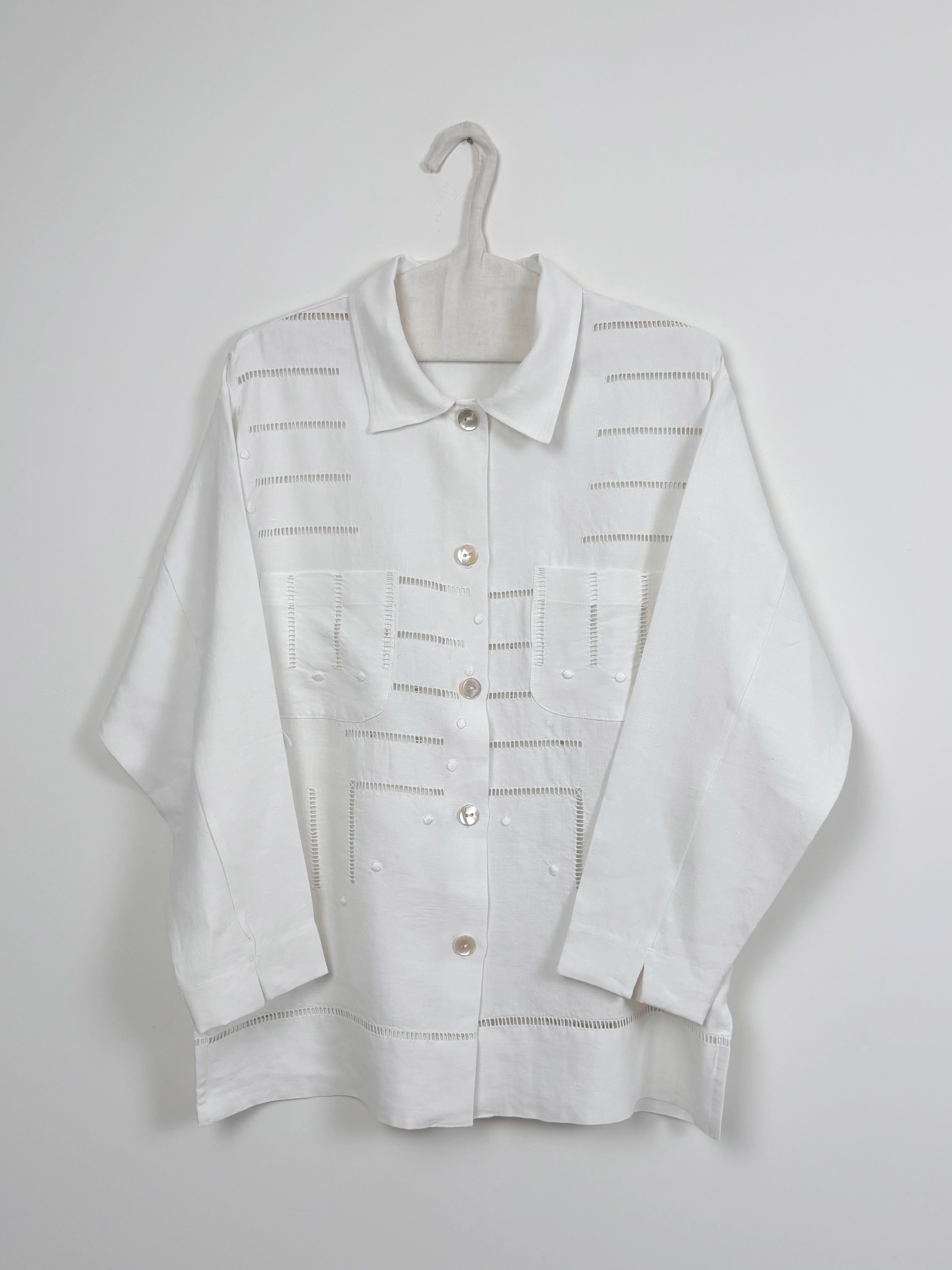 White hemstitch & flowers long shirt