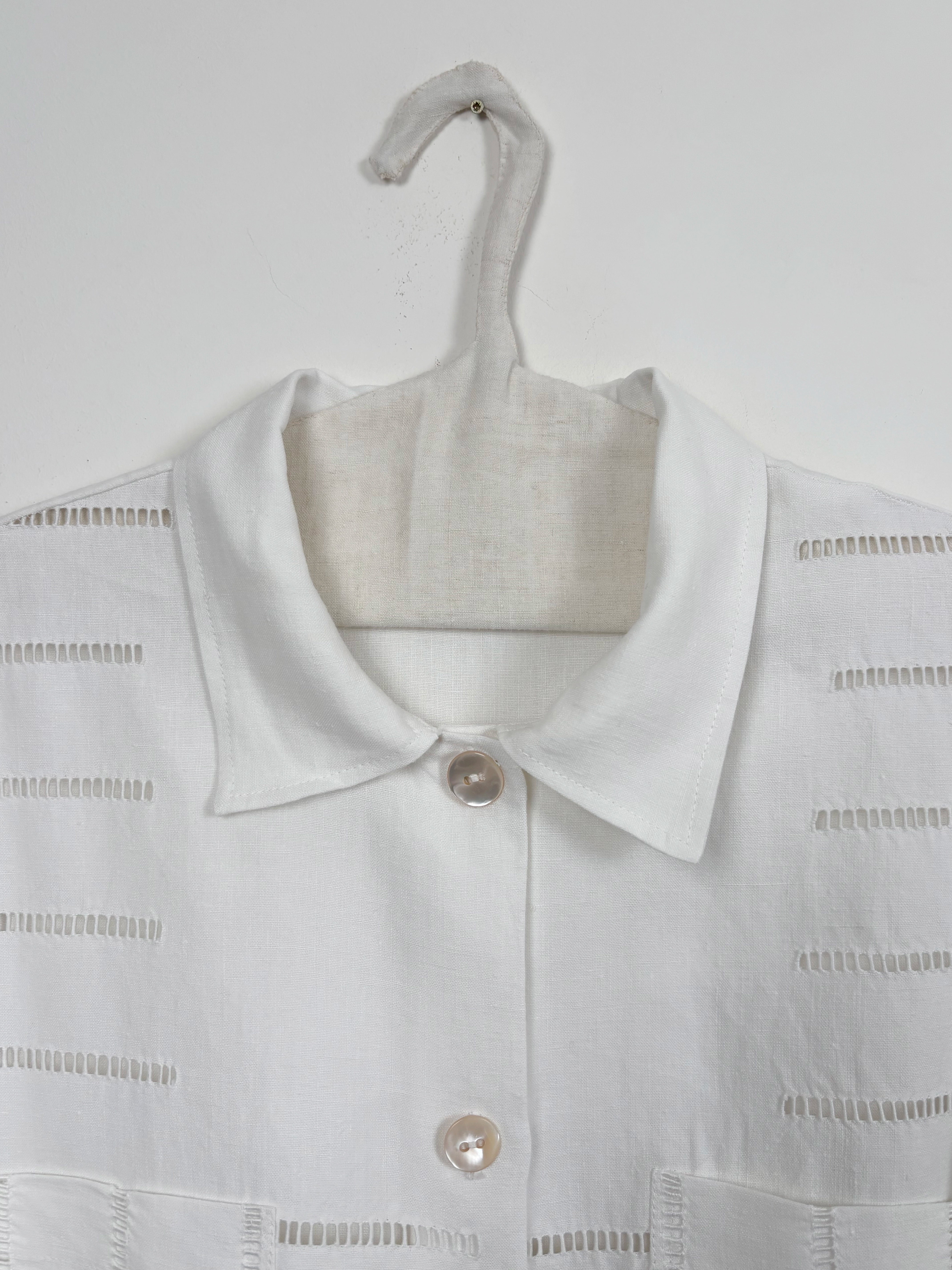 White hemstitch & flowers long shirt