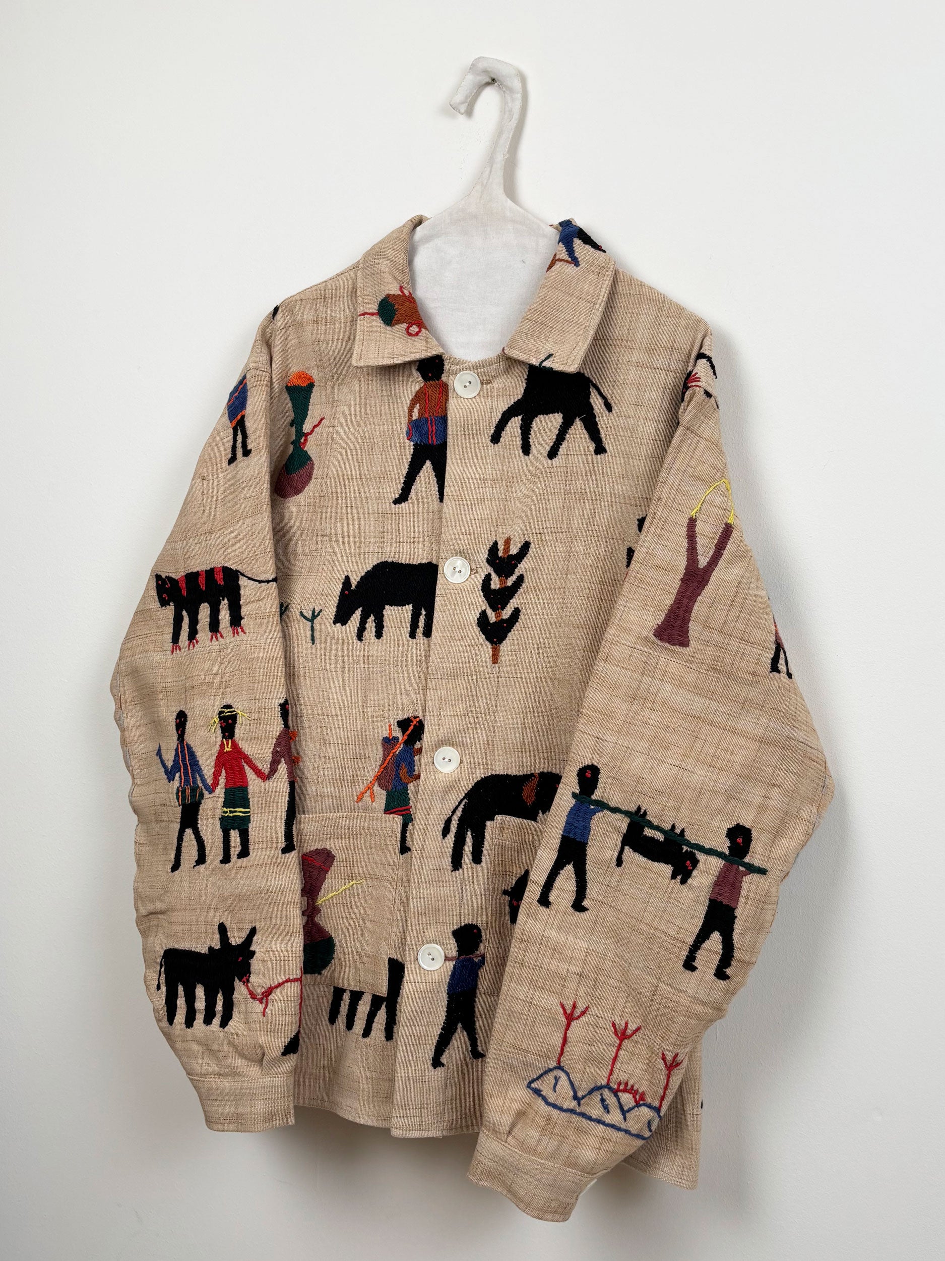 A dog barking scene jacket - Man fit