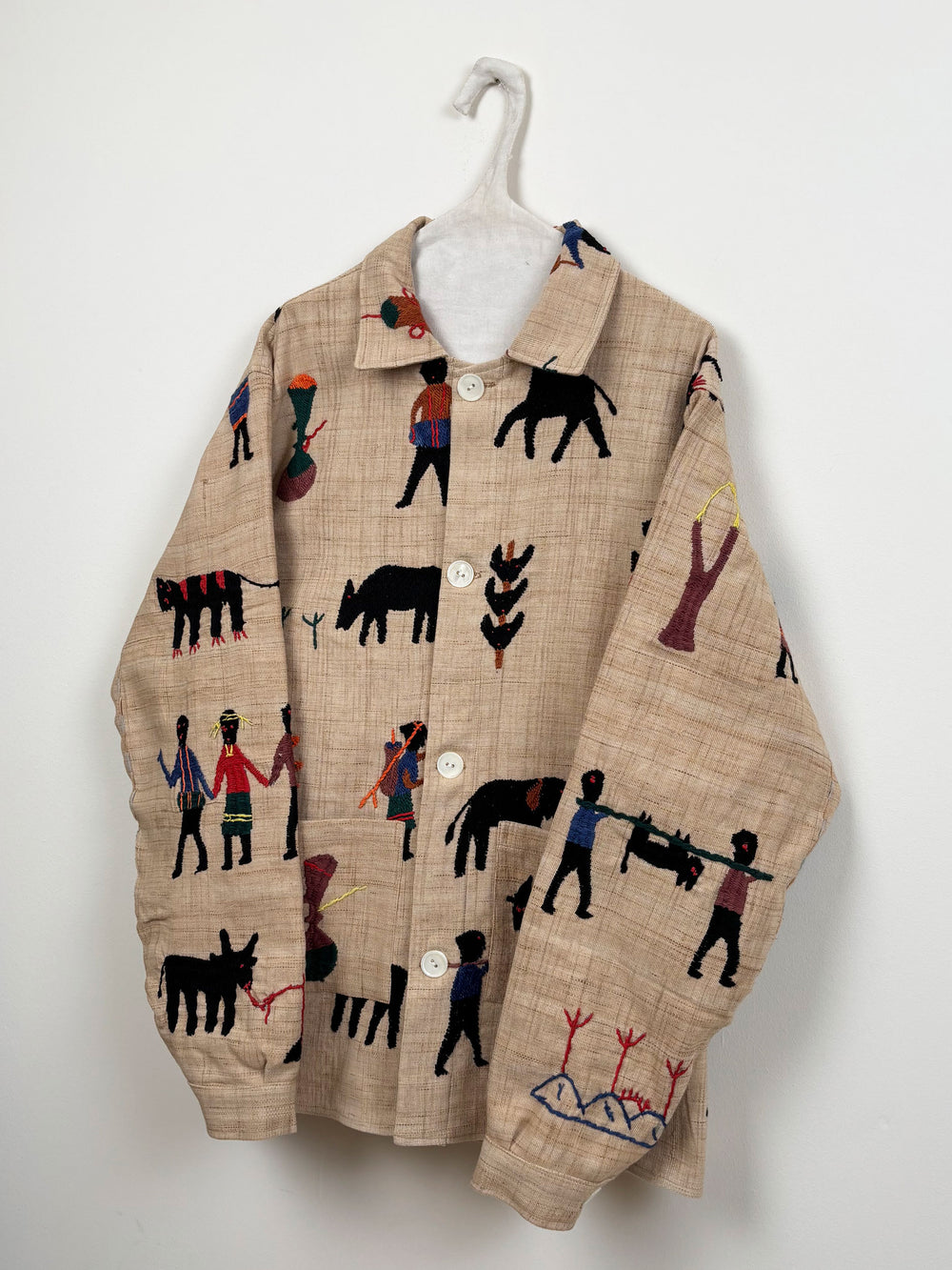 A dog barking scene jacket - Man fit