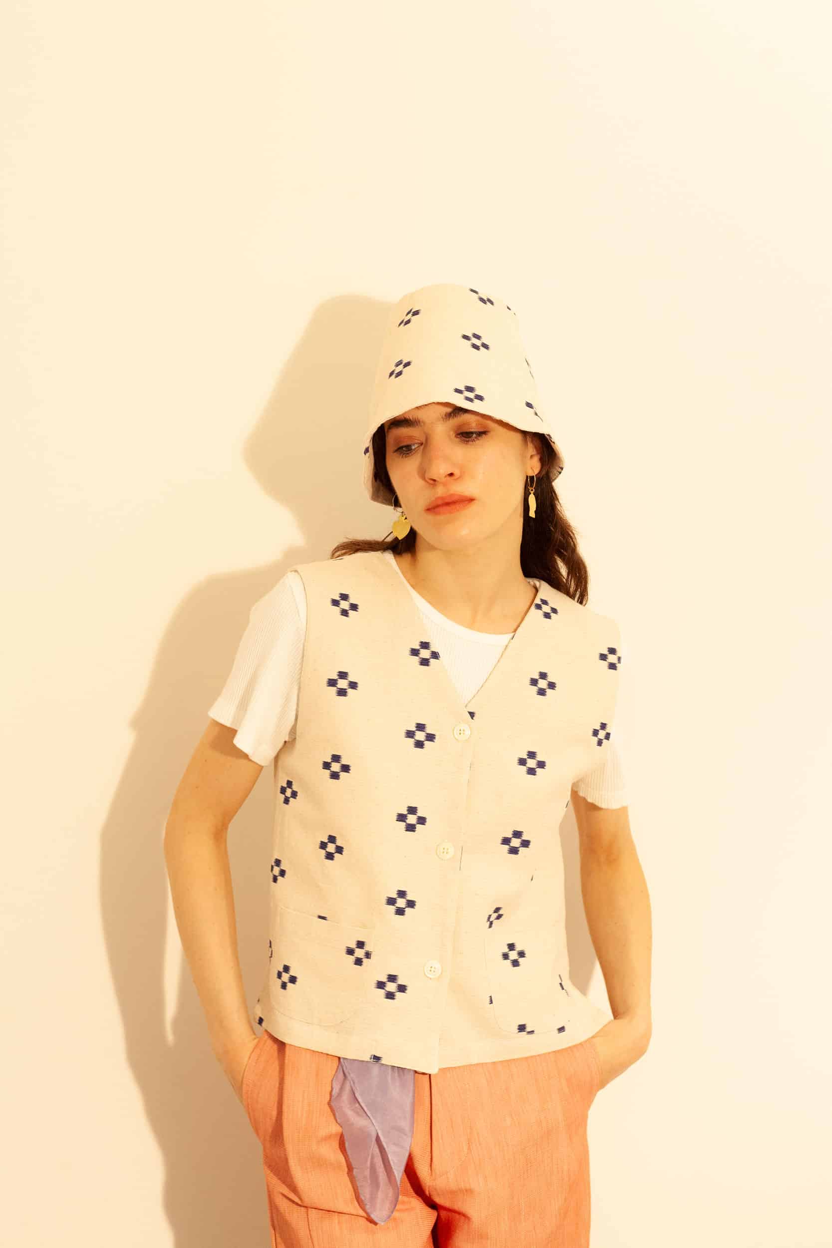 Blue flowers vest
