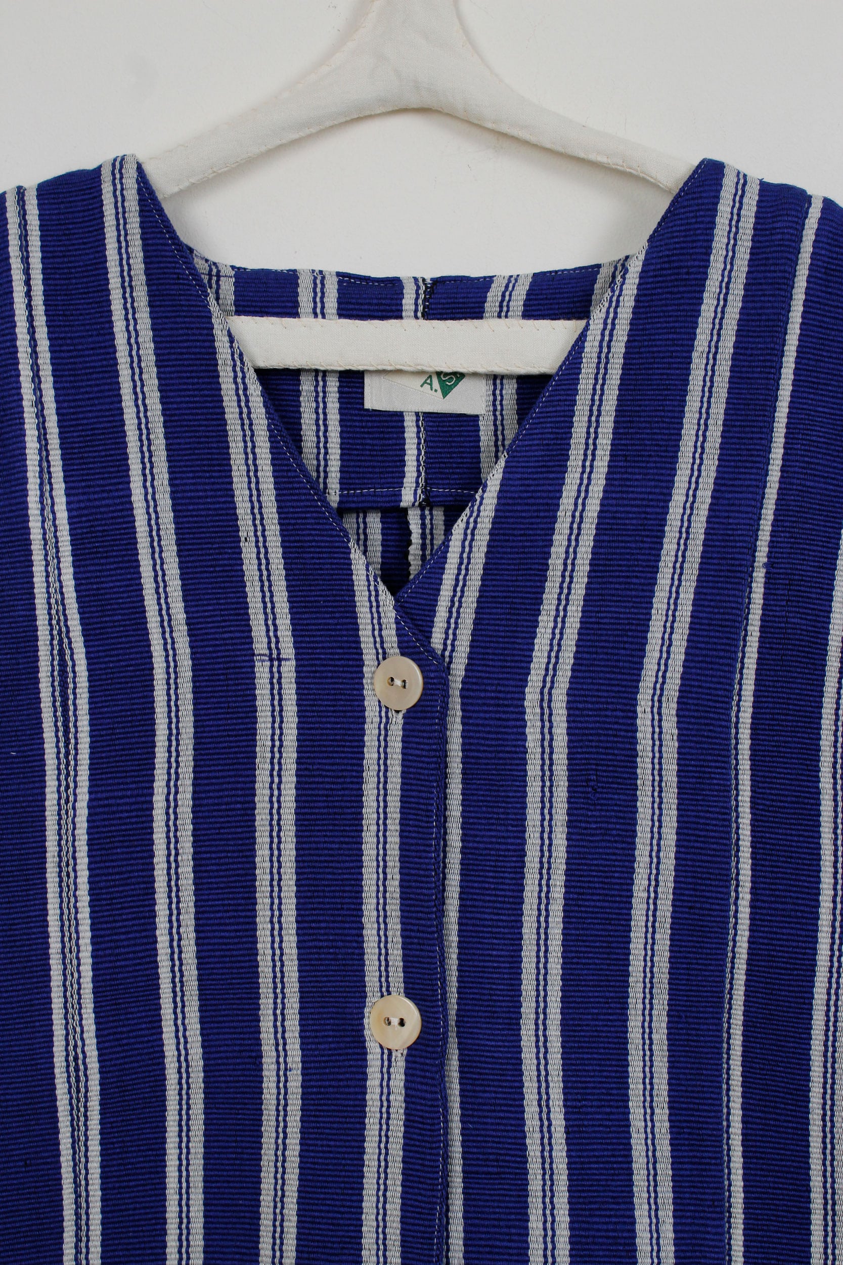 Blue & white stripes vest