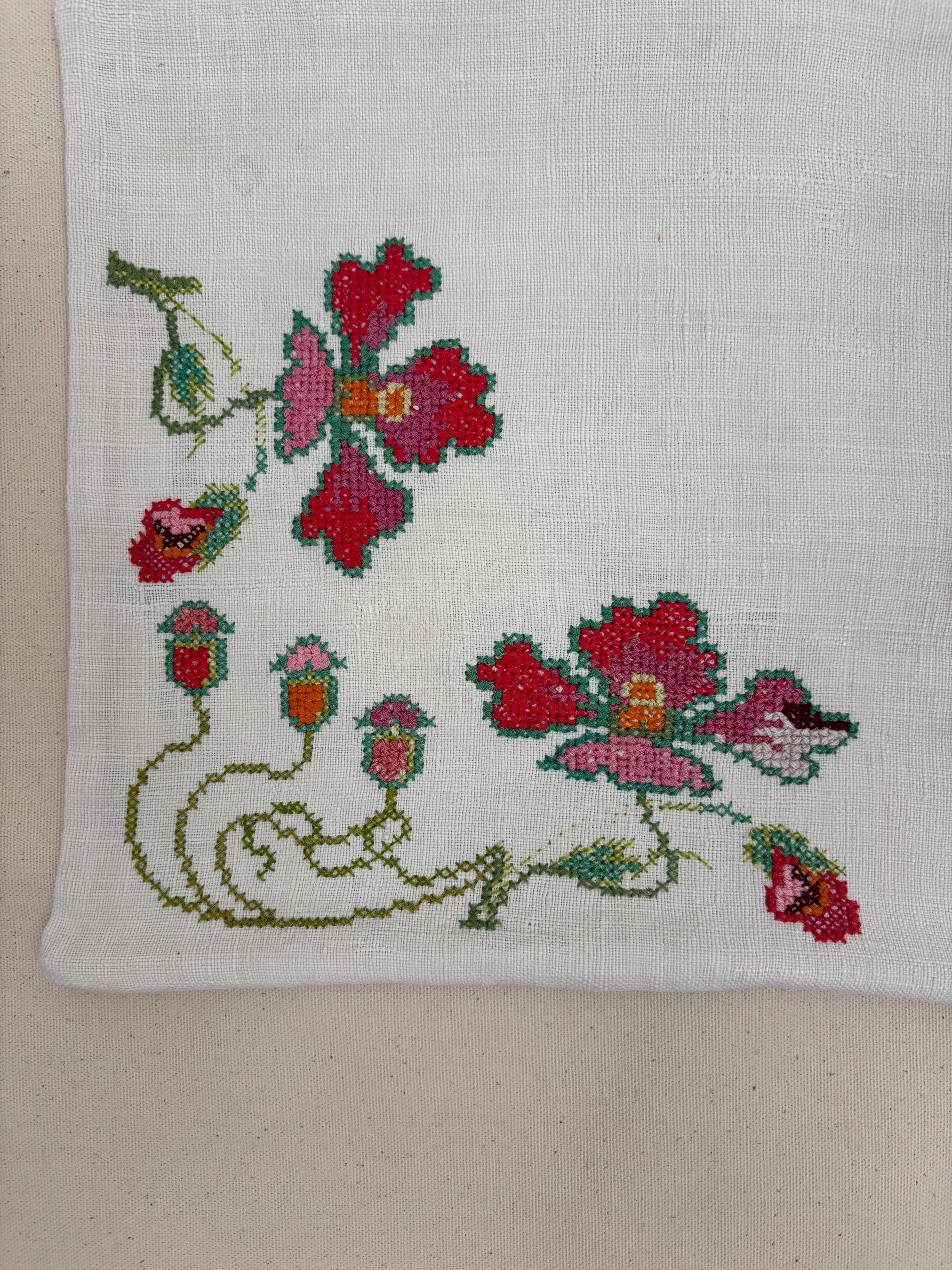 Two flowers pillowcase