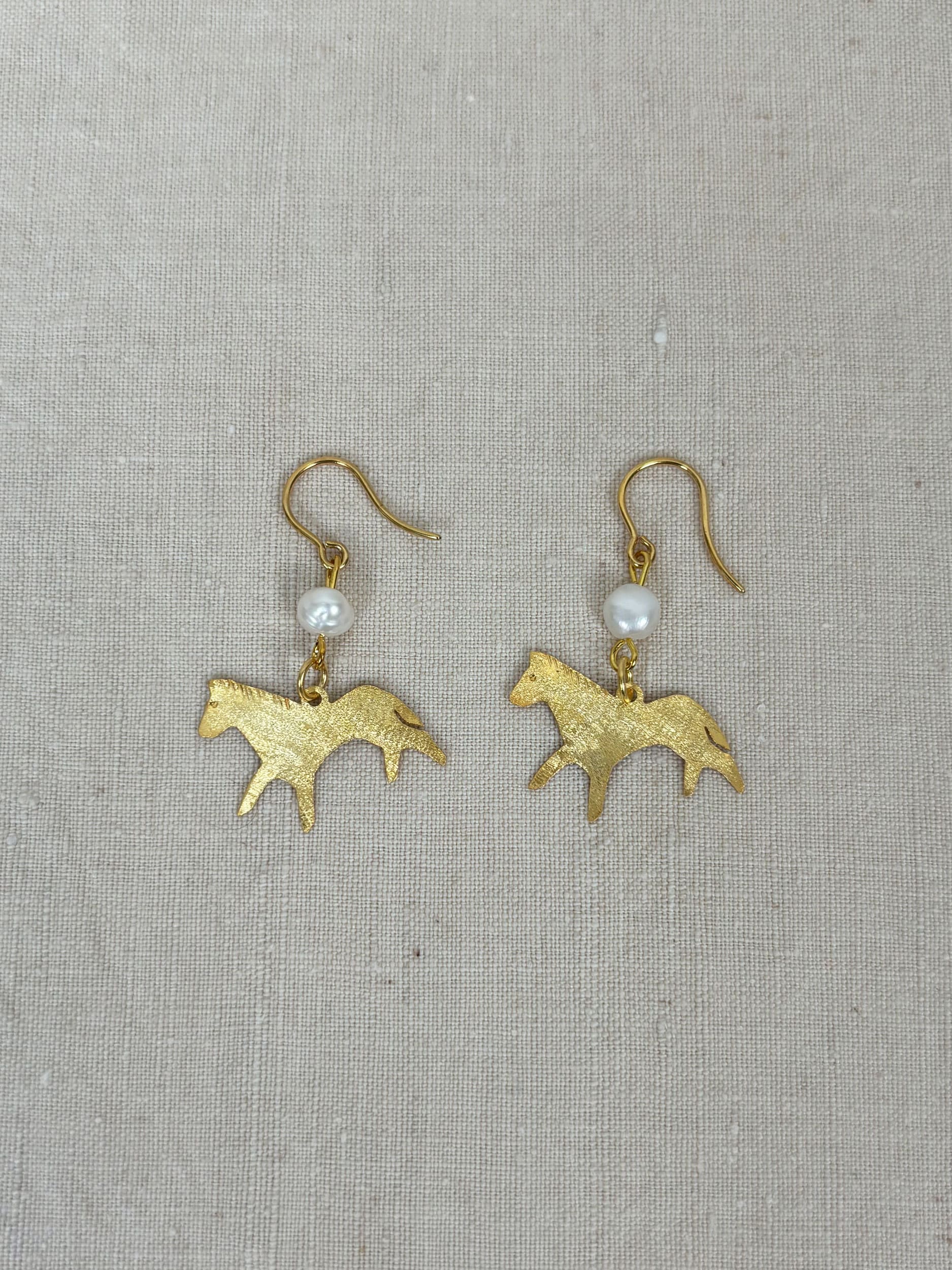 Cavallo in pearls earrings - Special edition
