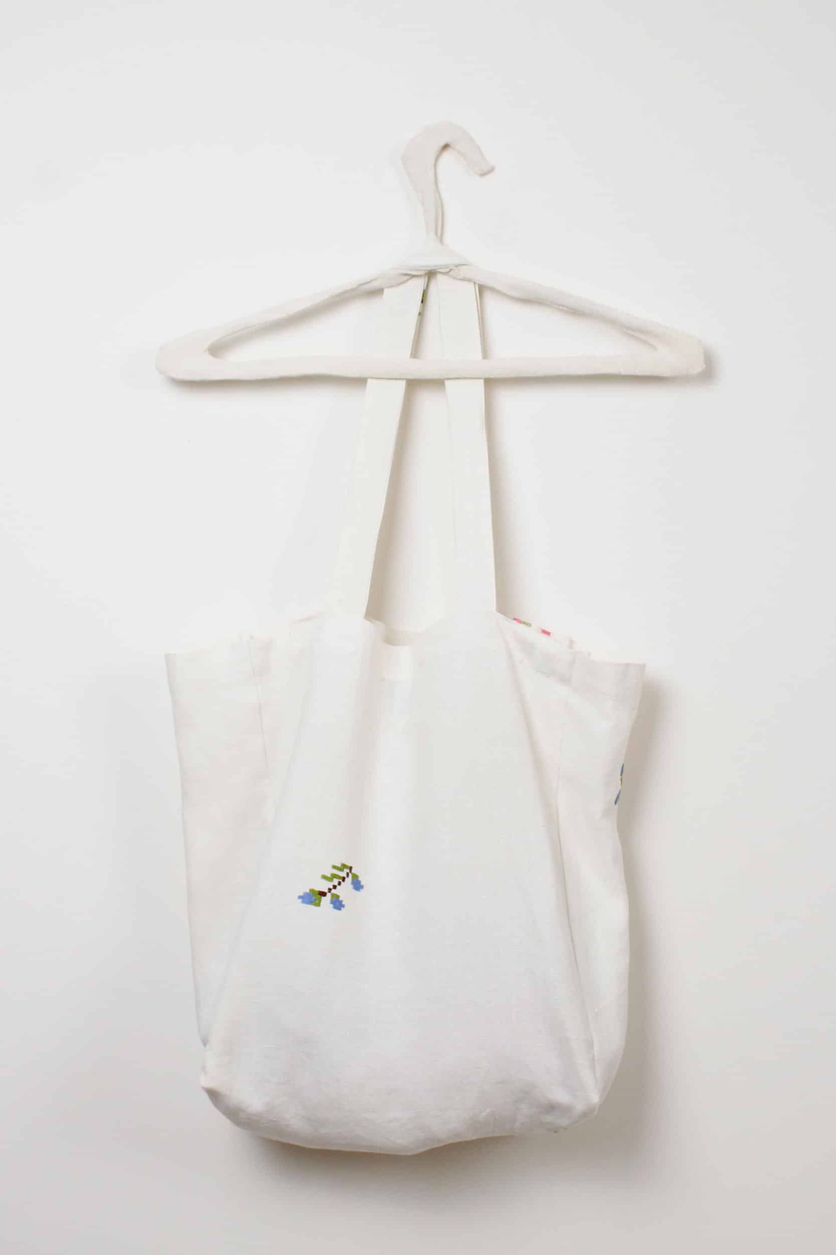 Small pink flowers bag