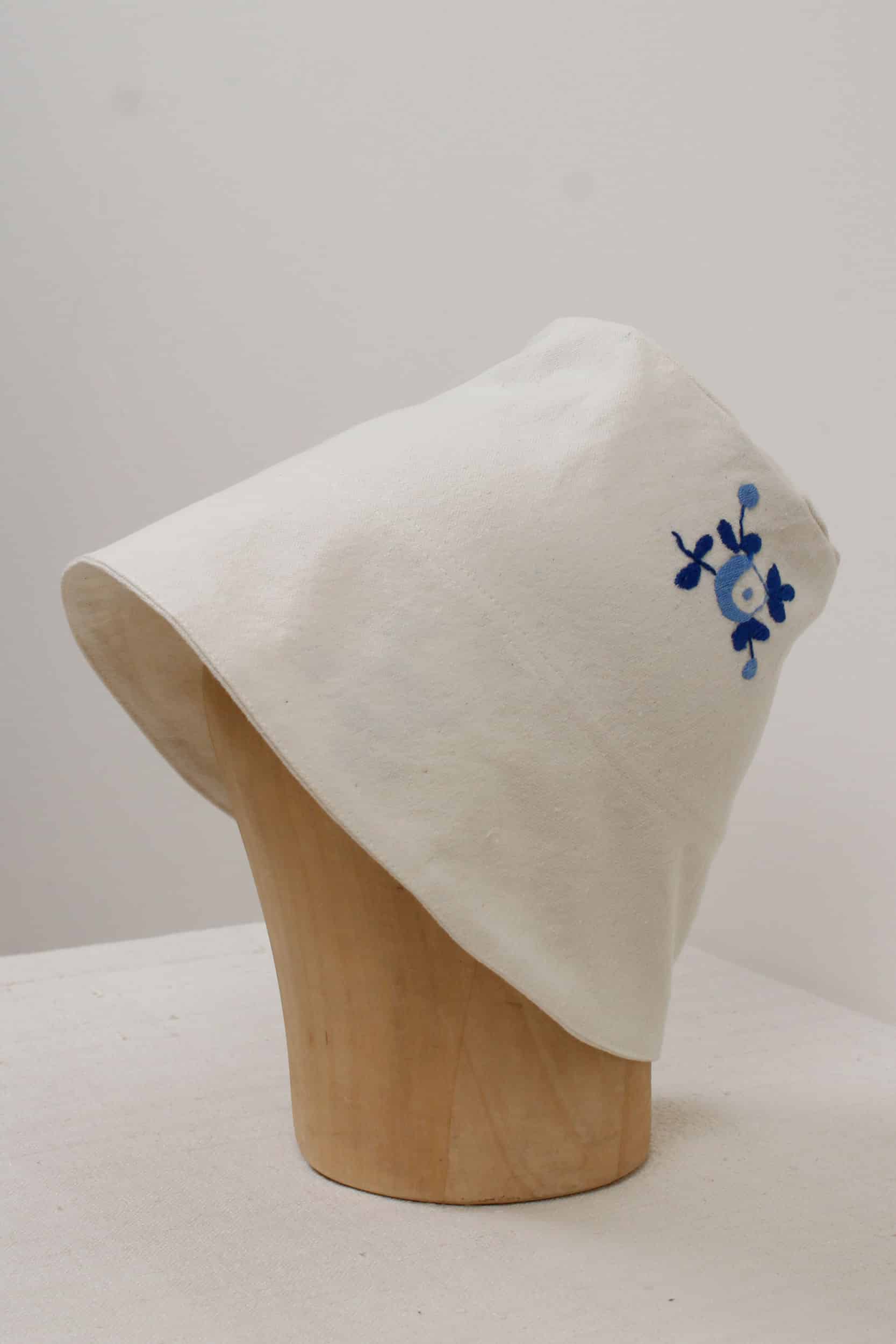 Blue flowers hat