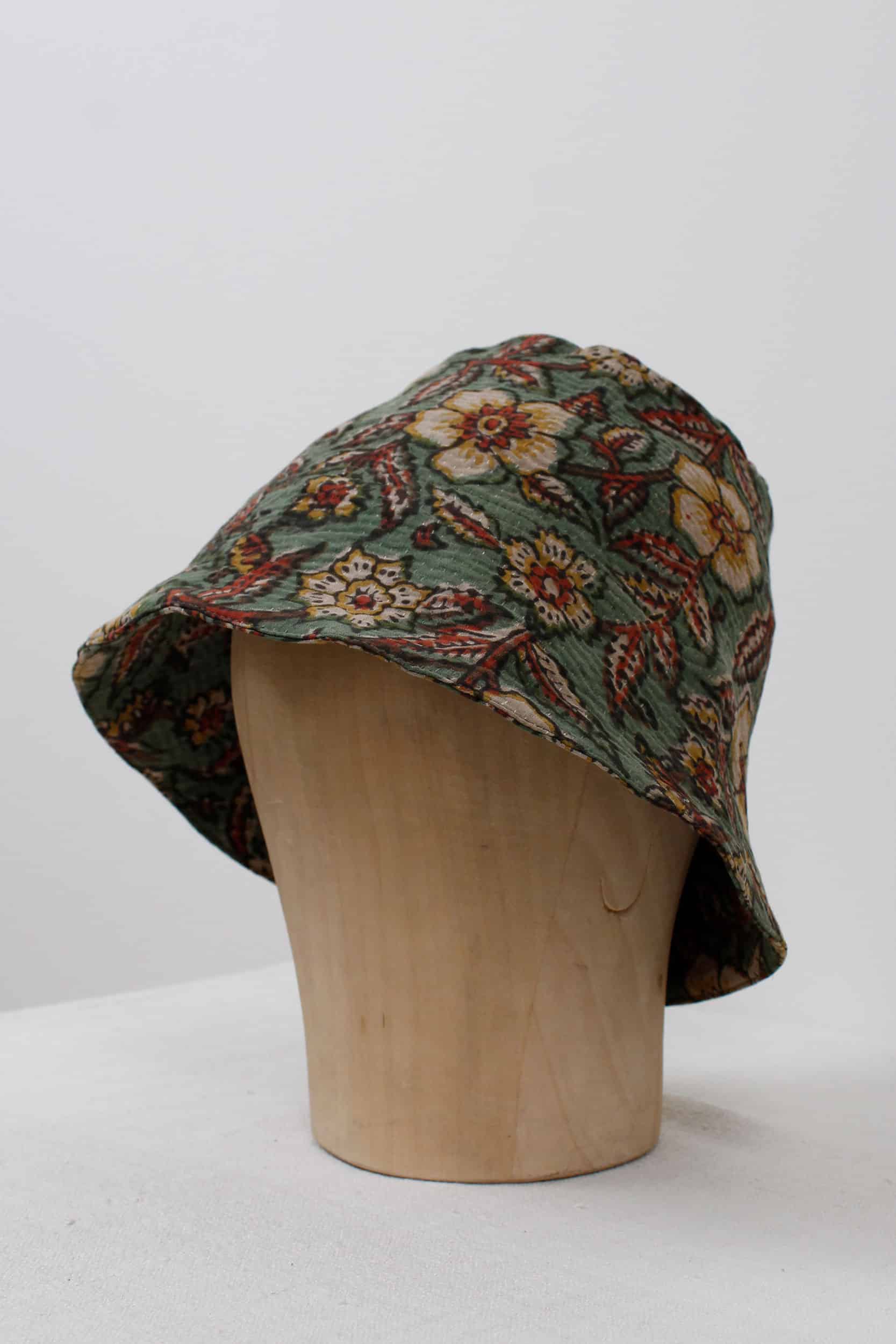 Green & yellow flowers hat