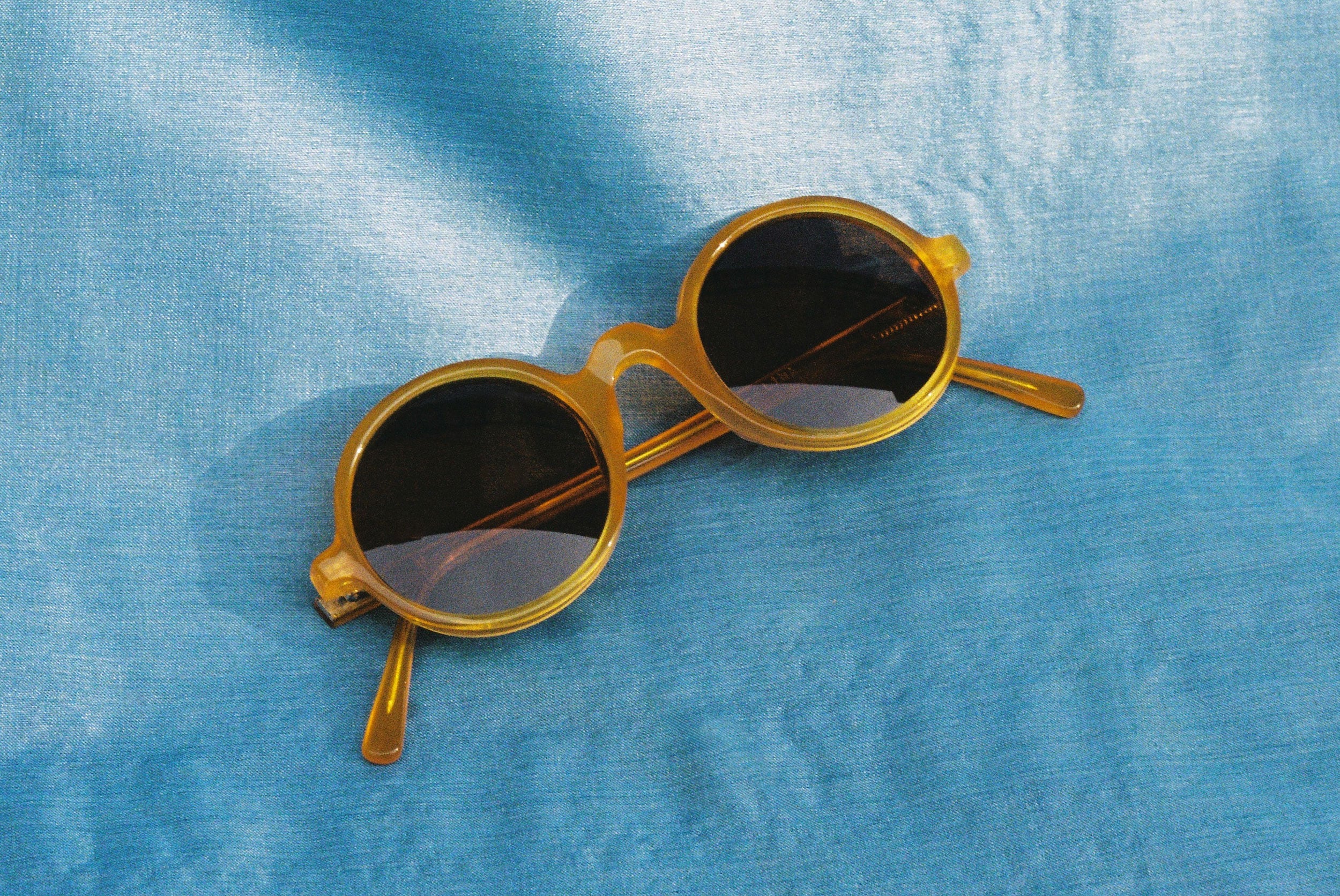 Lina Yellow