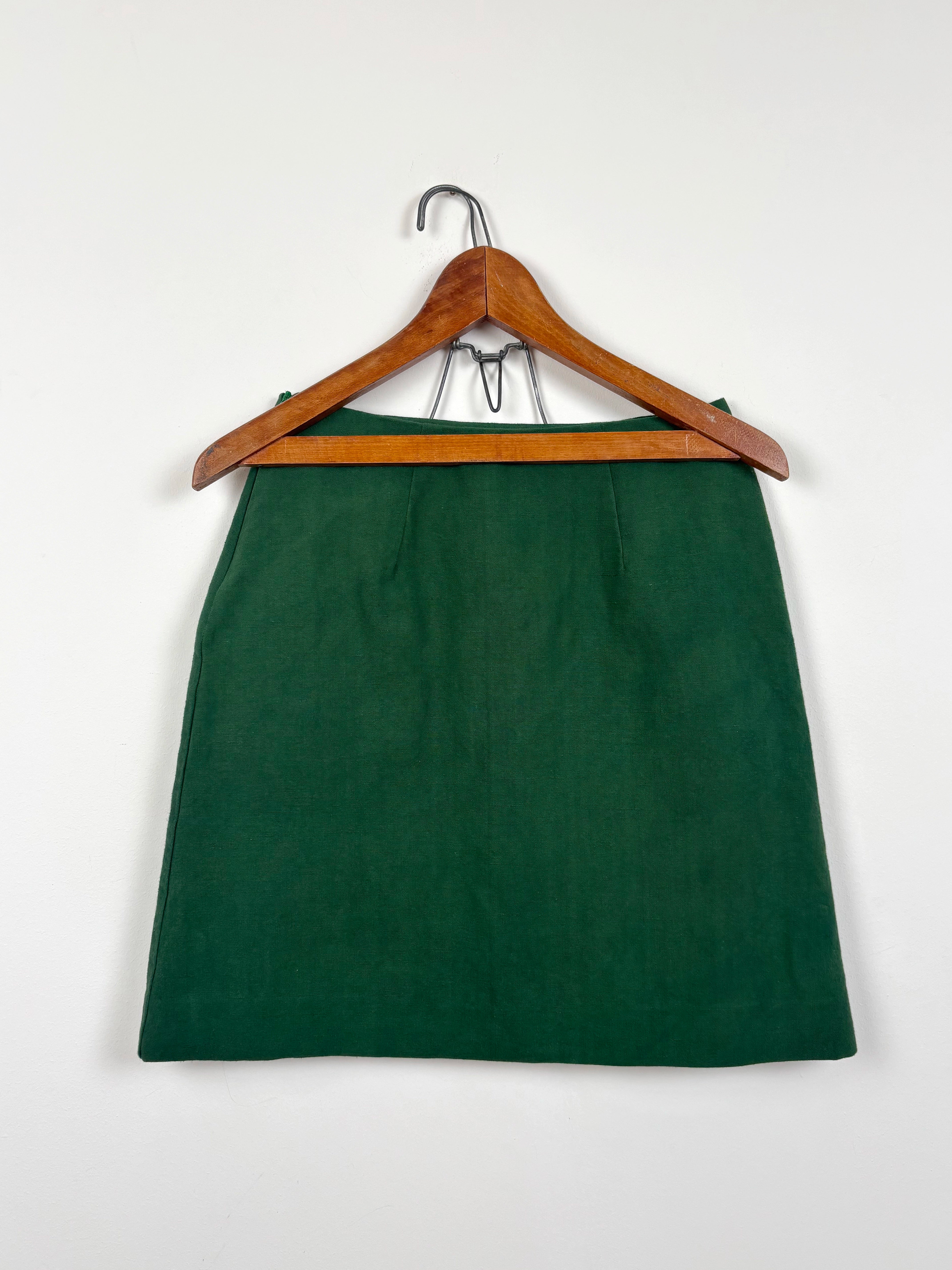 Green dyed skirt