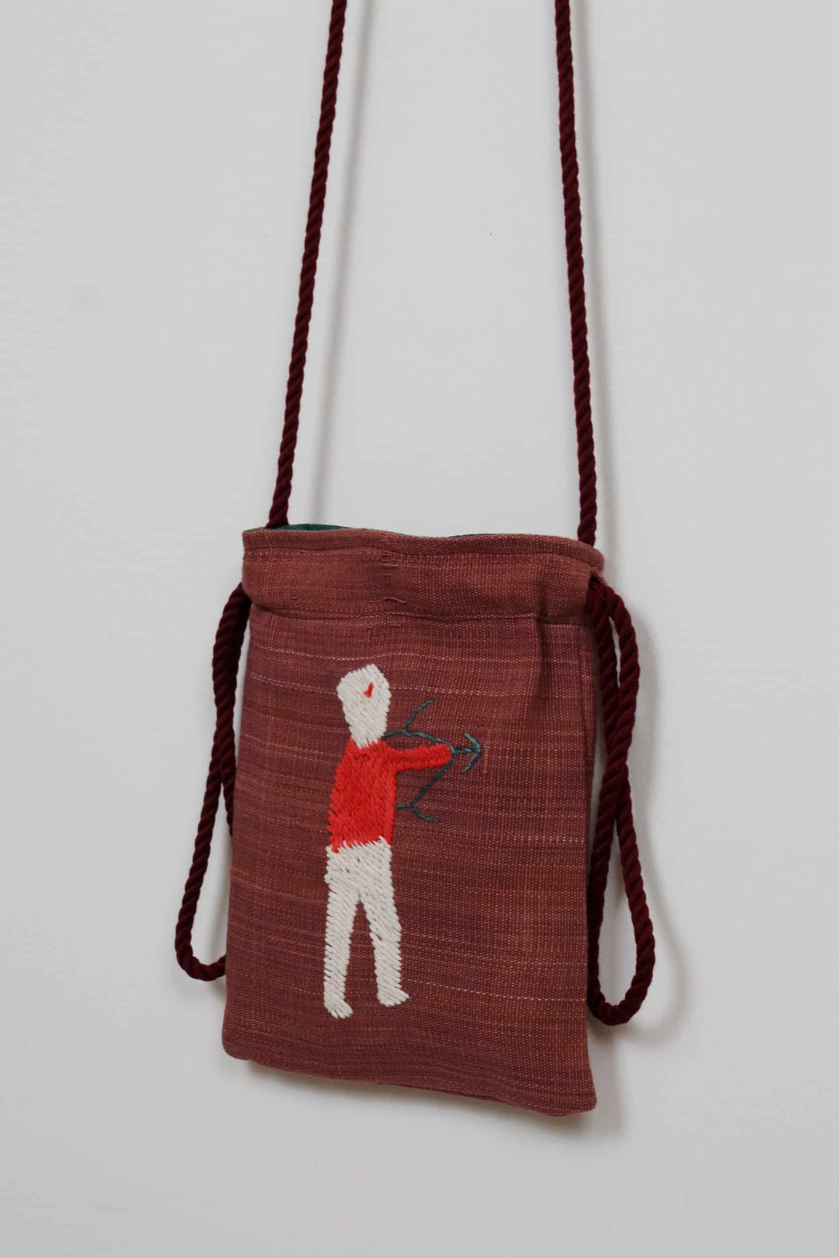 Archer scene pouch bag