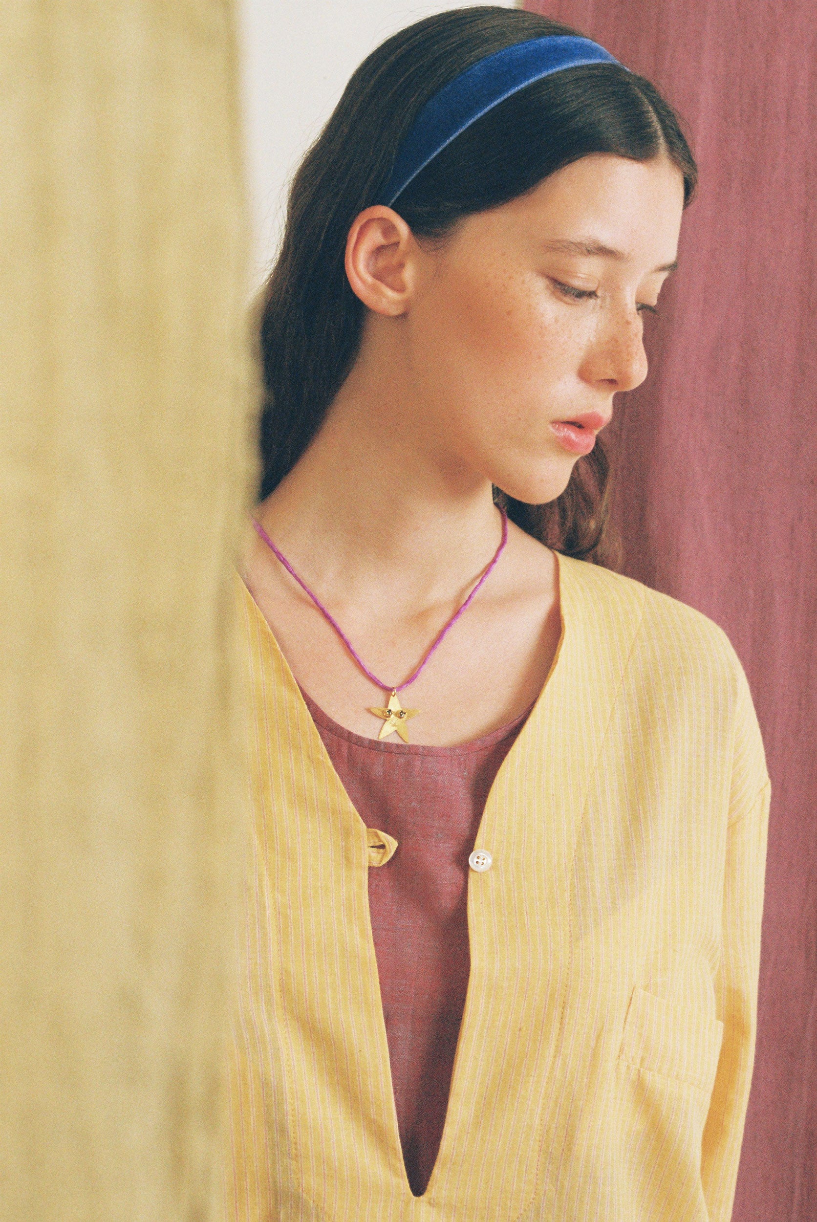 Vega gold silk necklace