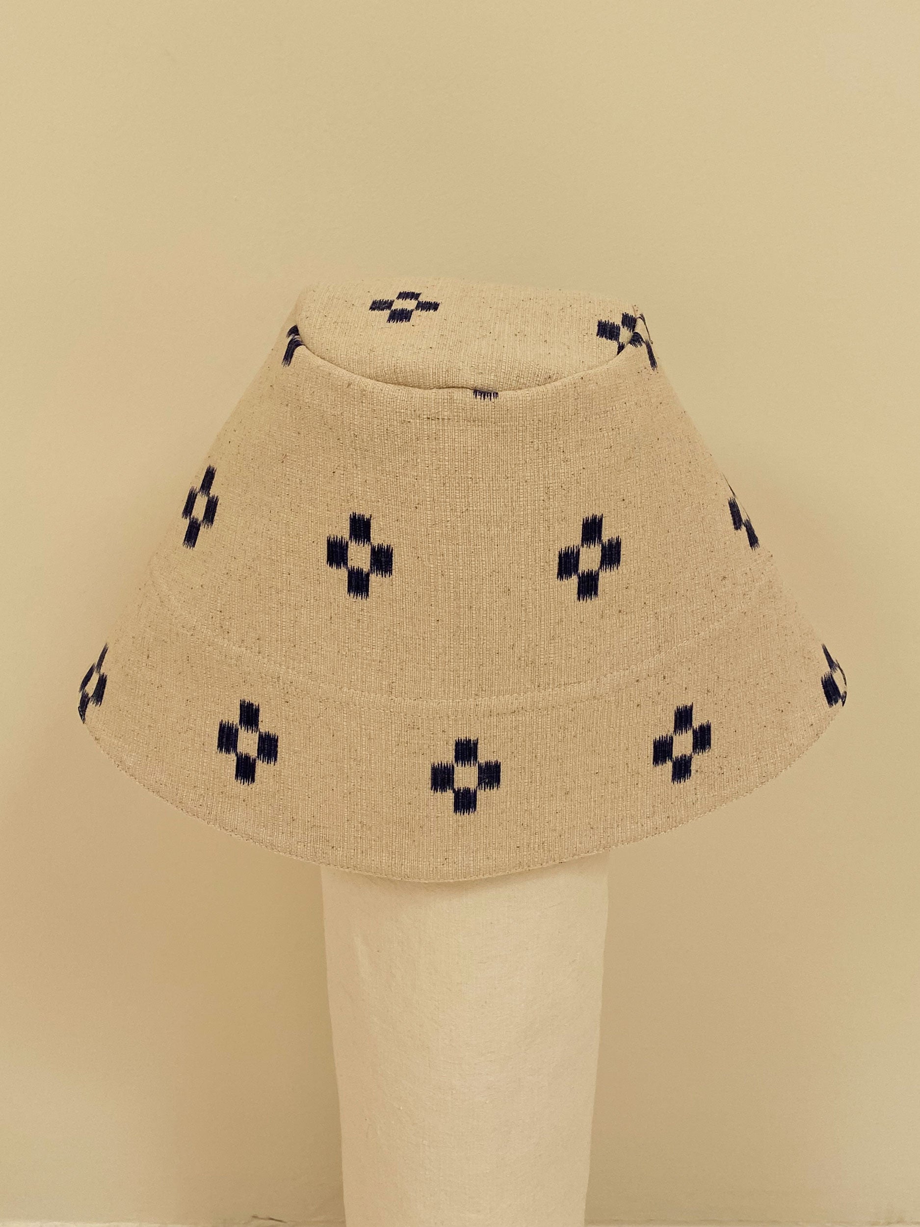 Blue flowers bucket hat