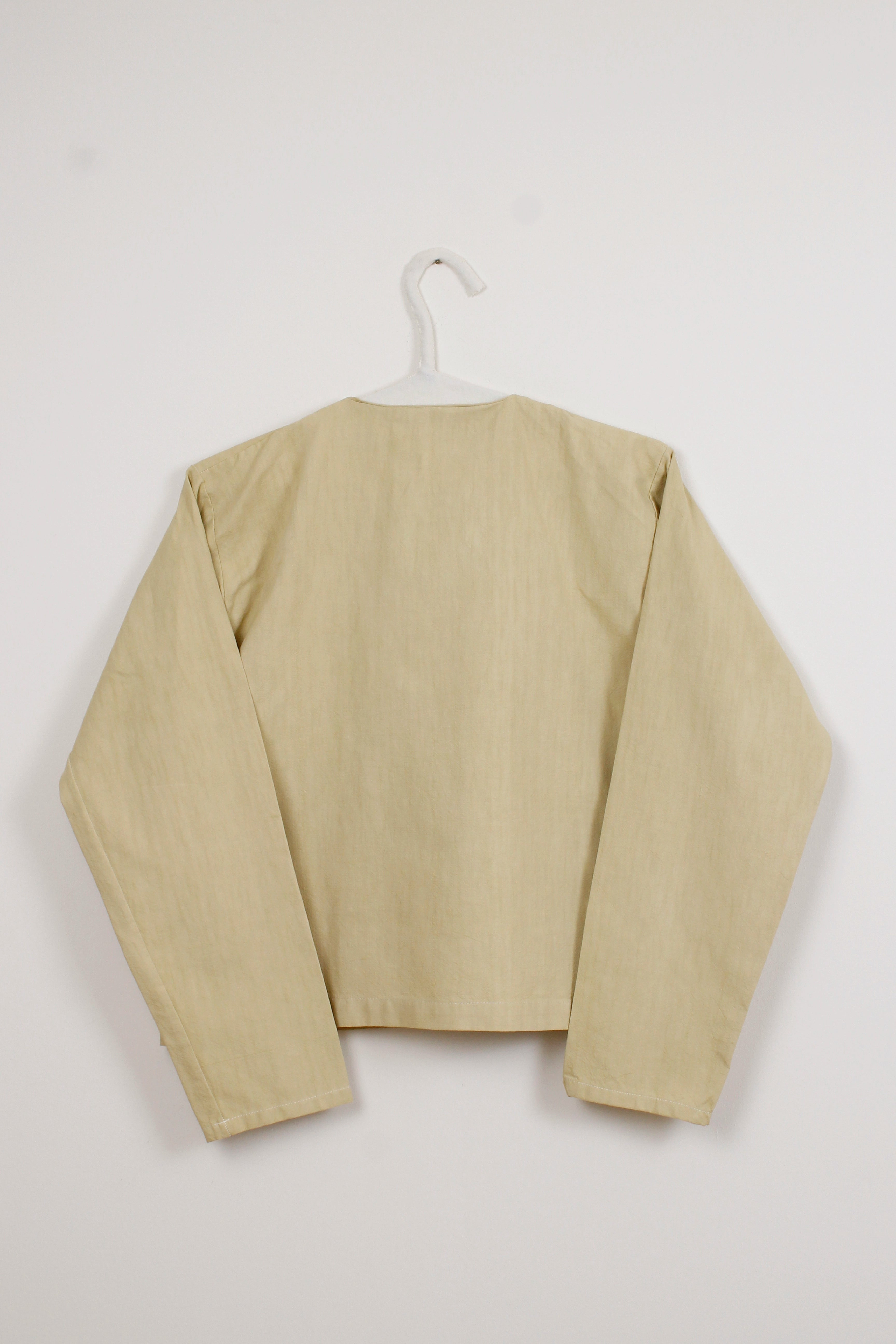 Yellow dyed short jacket
