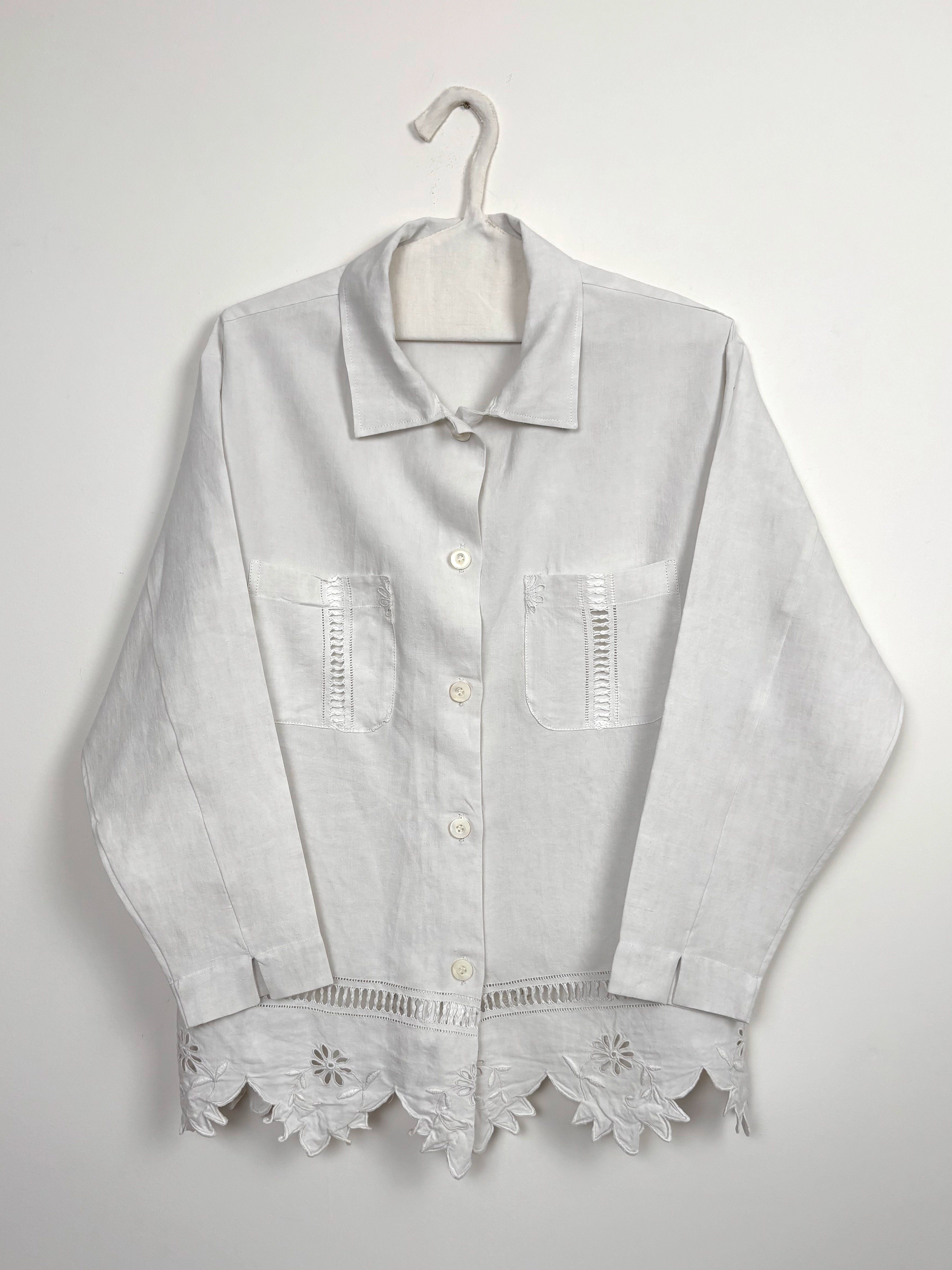 Hemstitch & flowers perforated long shirt