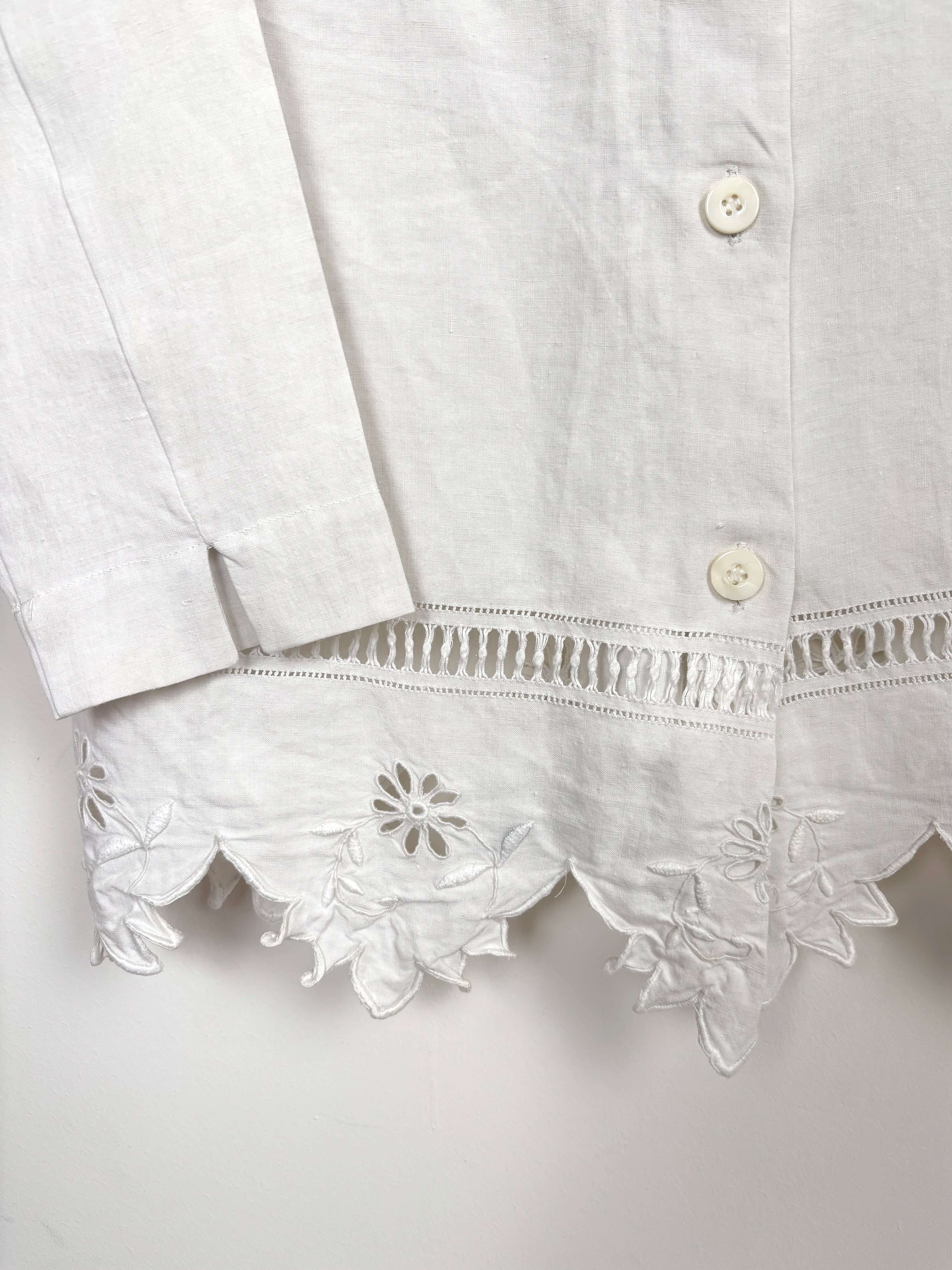 Hemstitch & flowers perforated long shirt