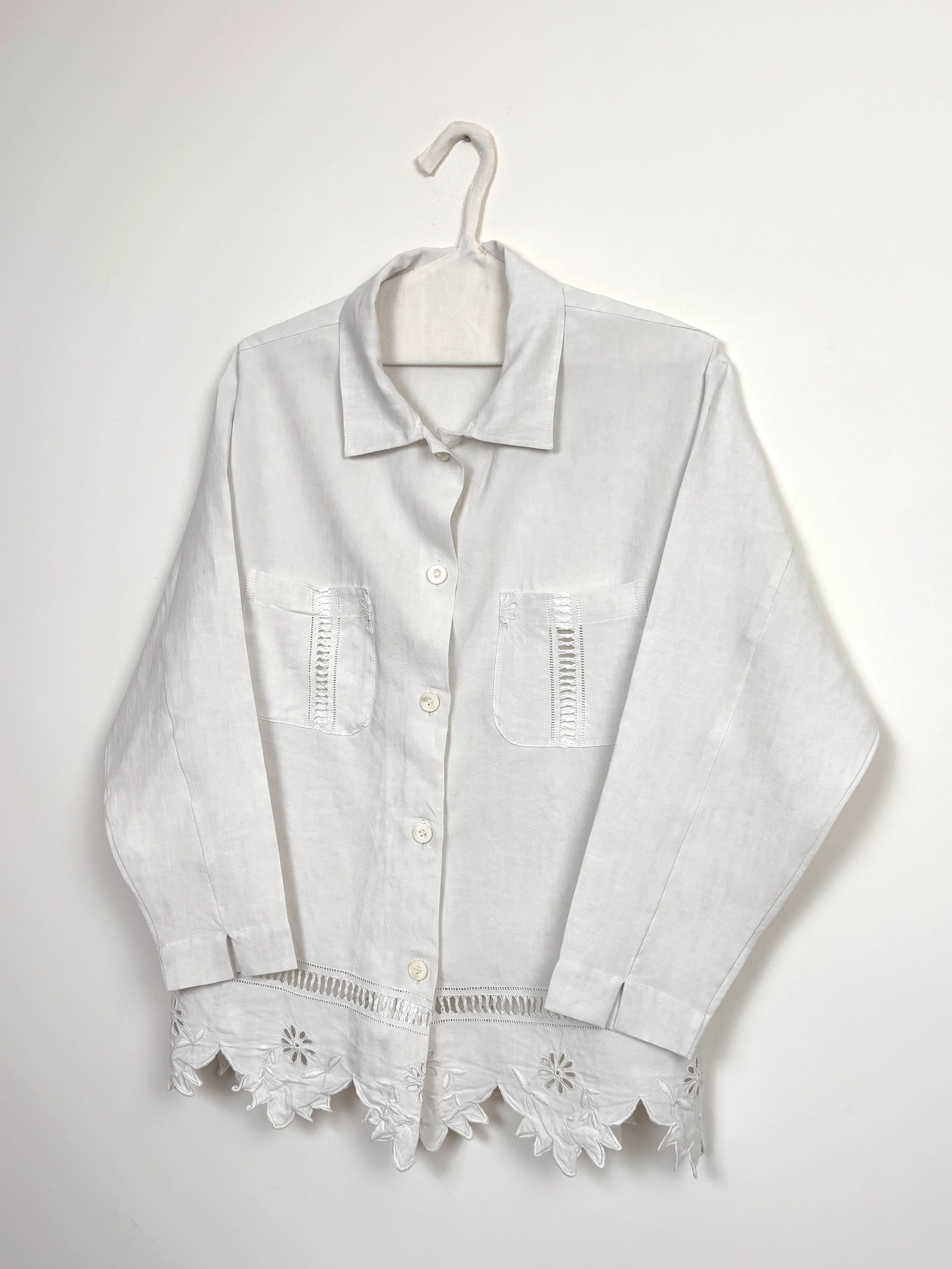 Hemstitch & flowers perforated long shirt