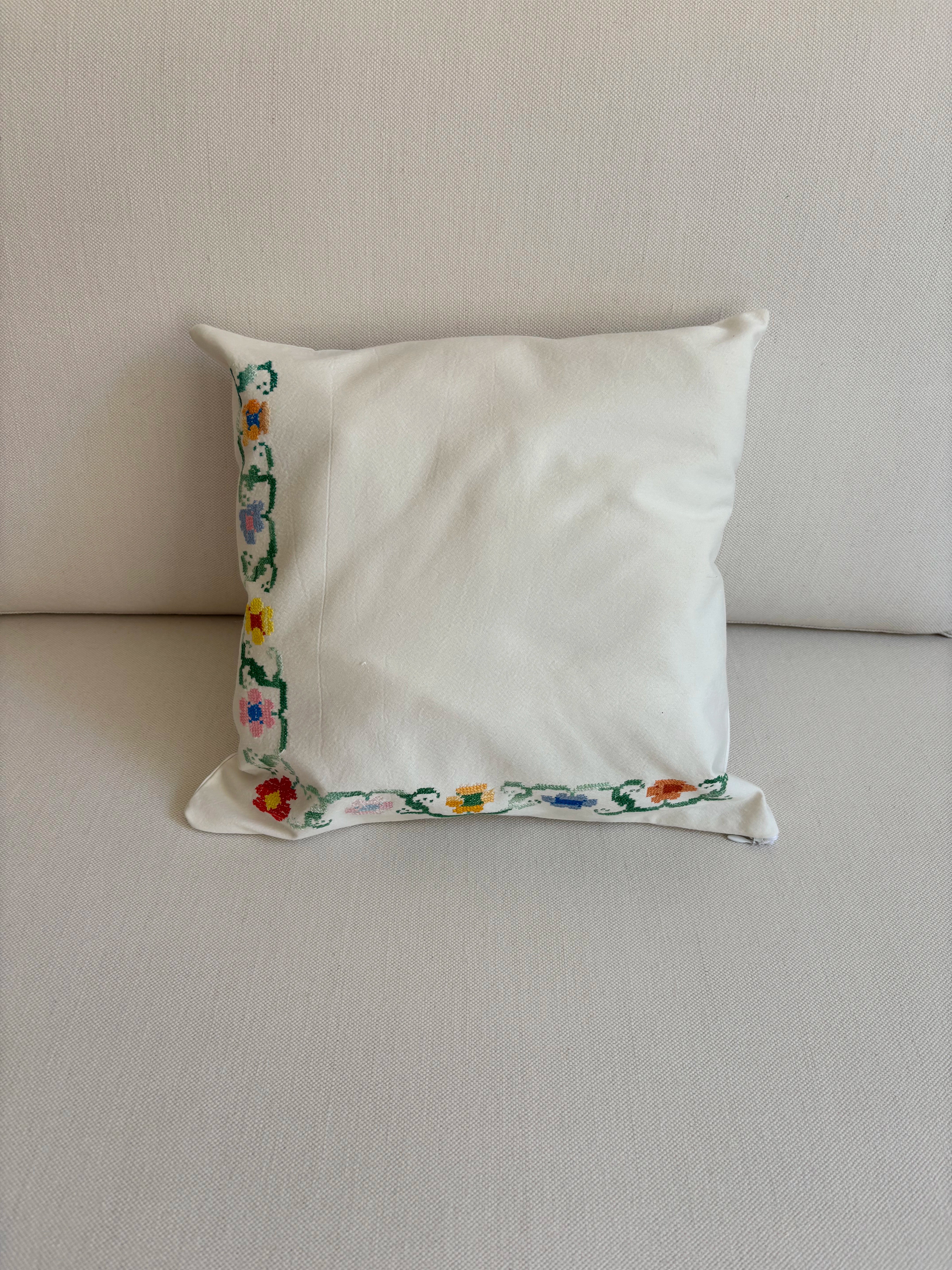 Colorful flowers pillowcase