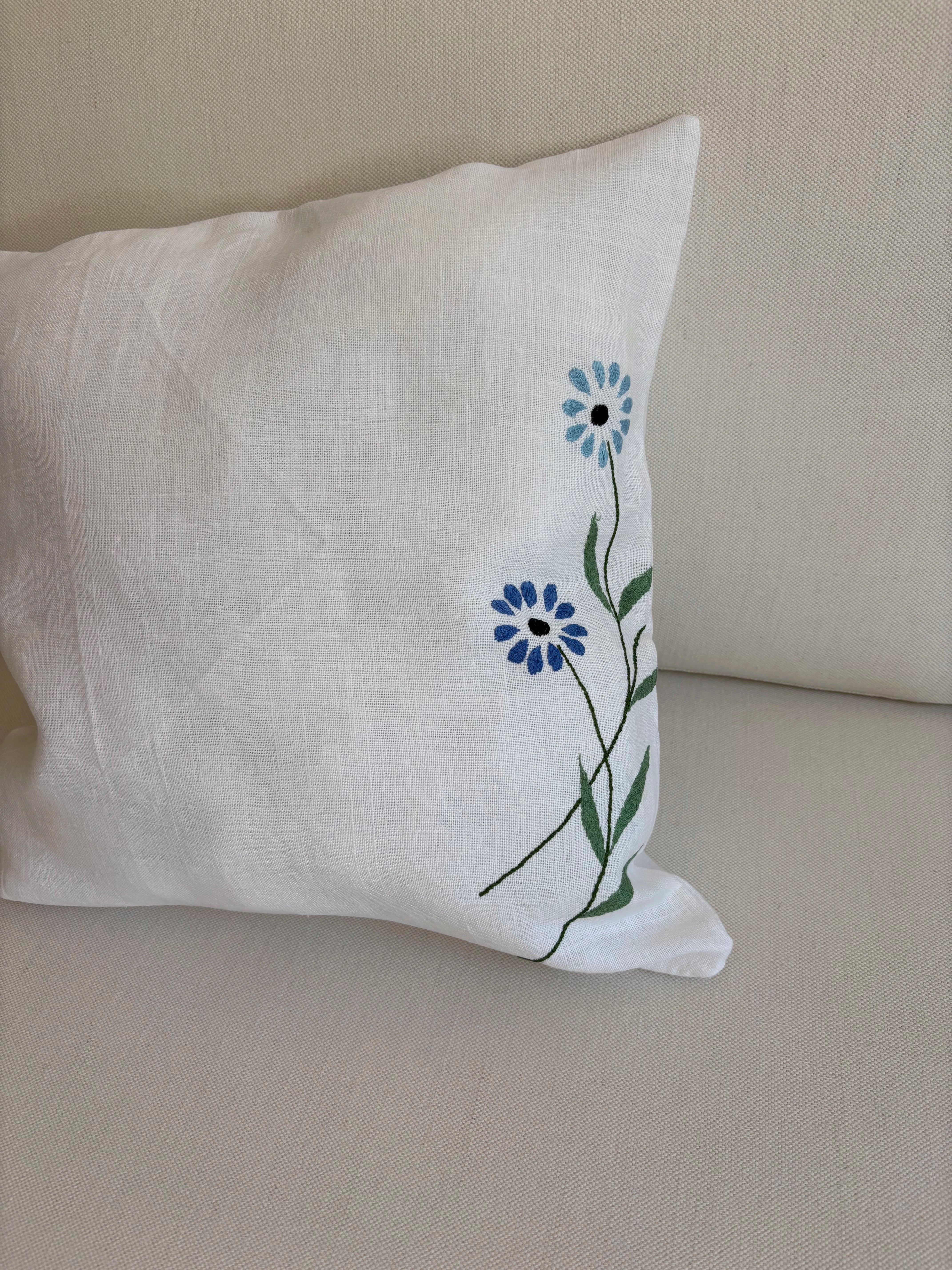 Wheat & daisies pillowcase