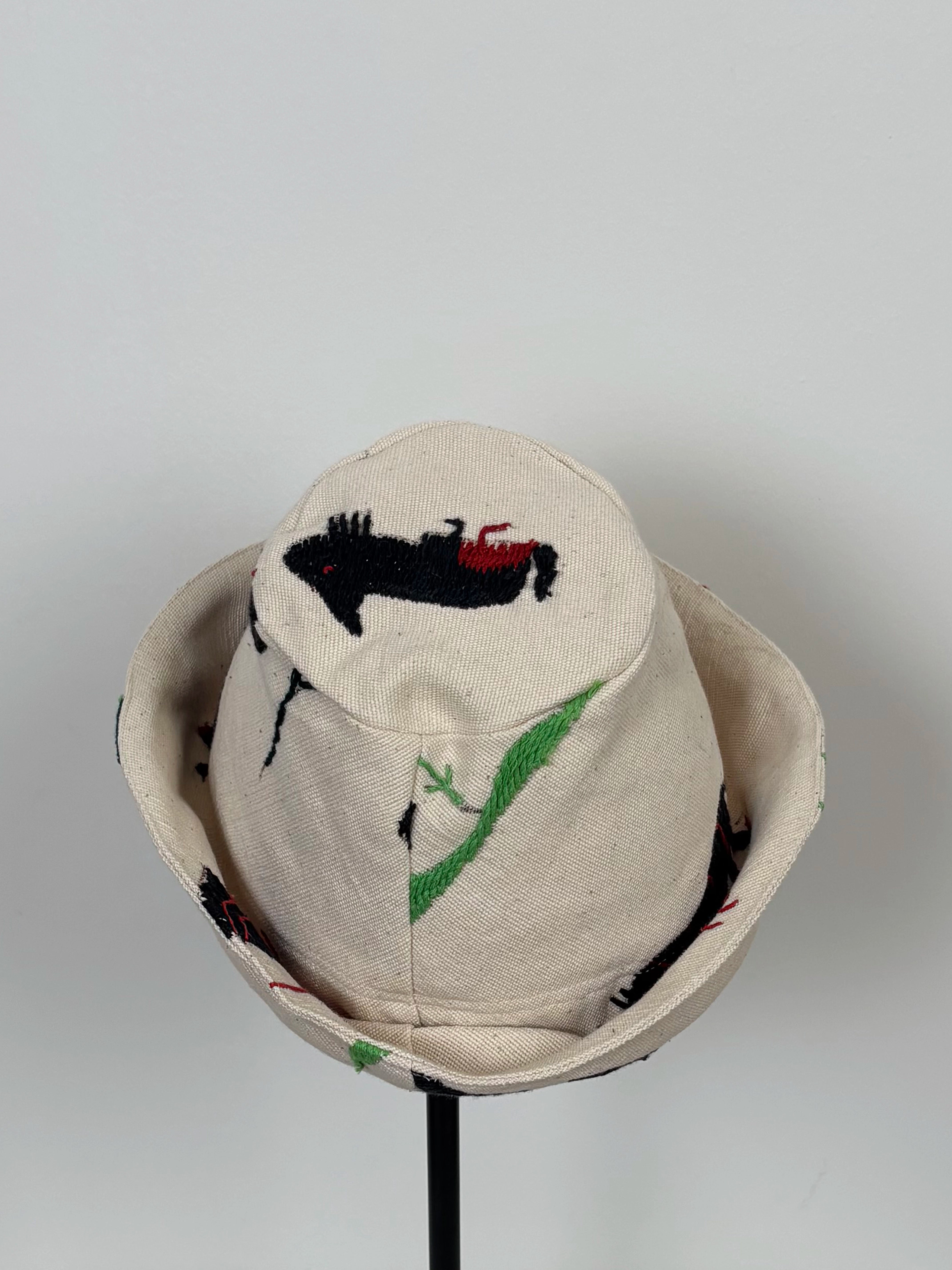 Owl scene hat