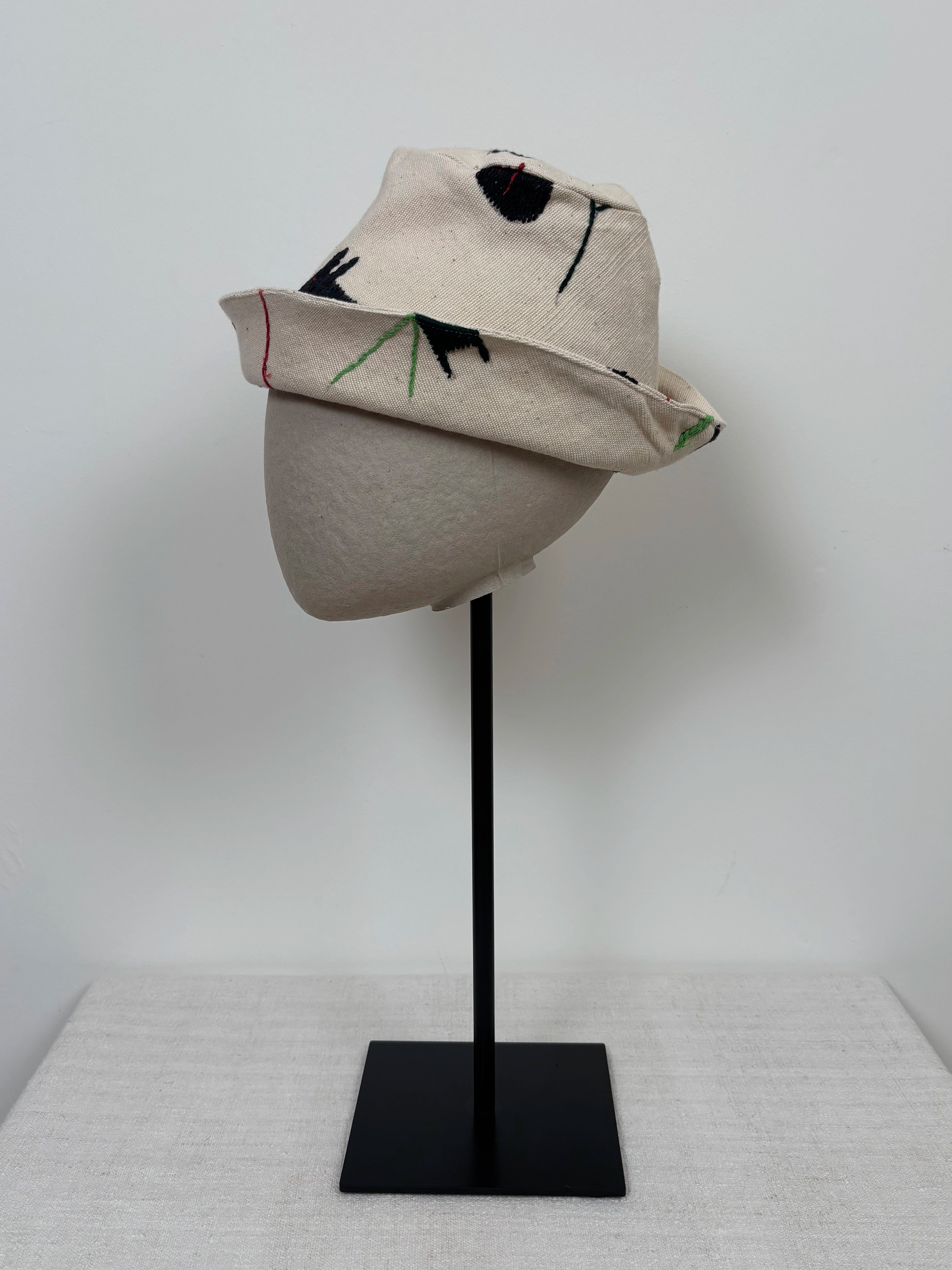 Owl scene hat
