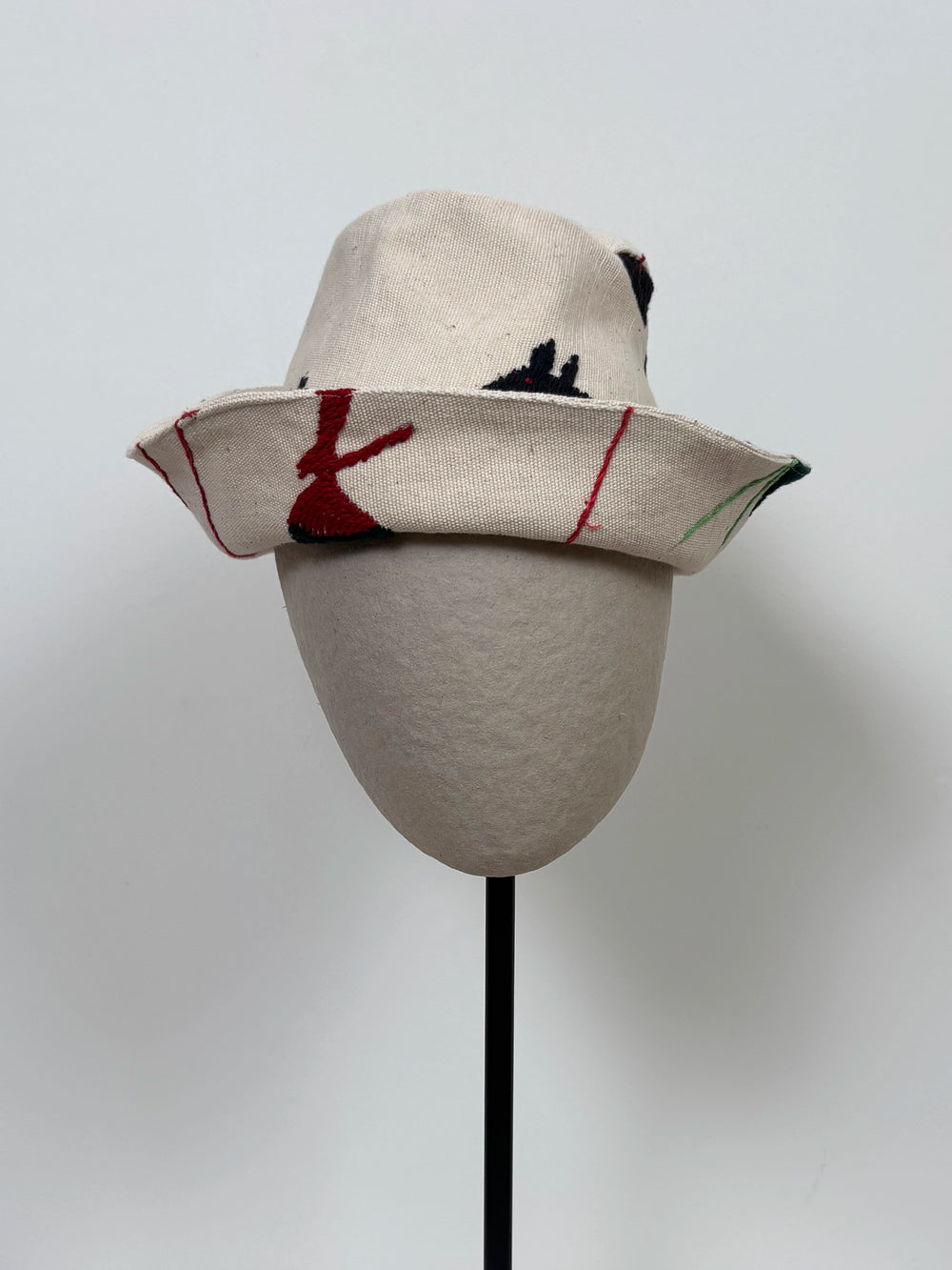 Owl scene hat