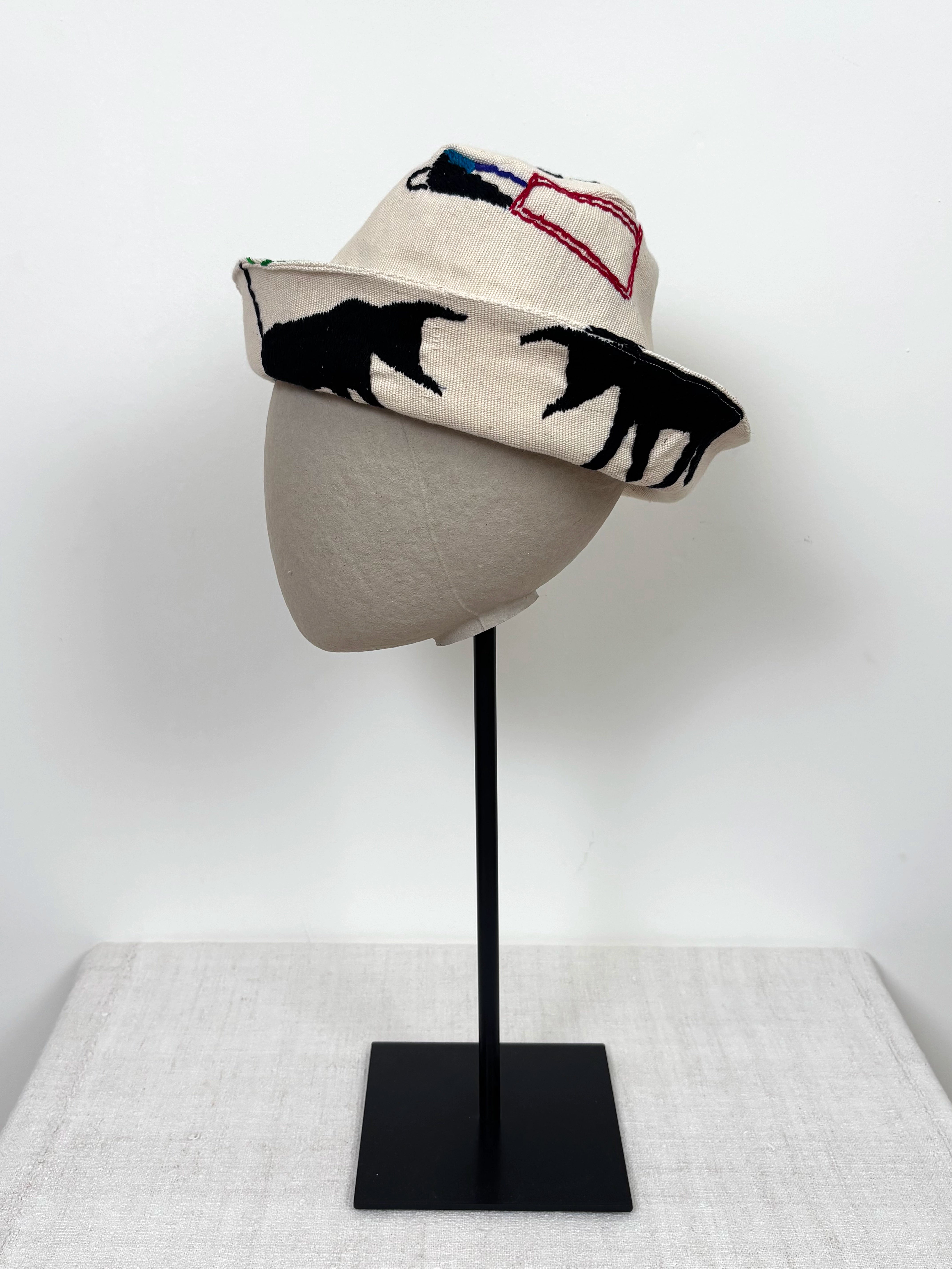 Duck scene hat