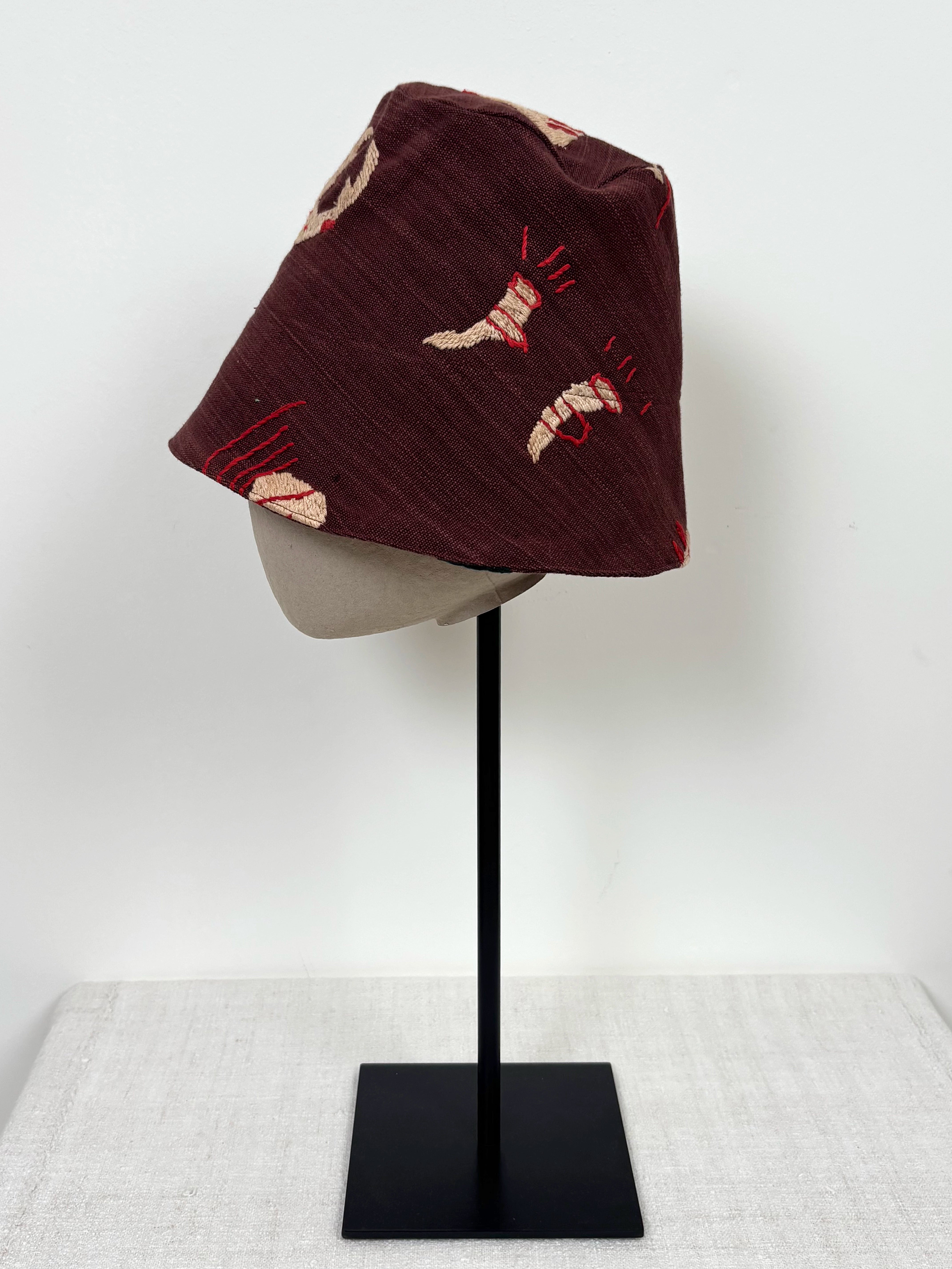 White reindeer scene hat