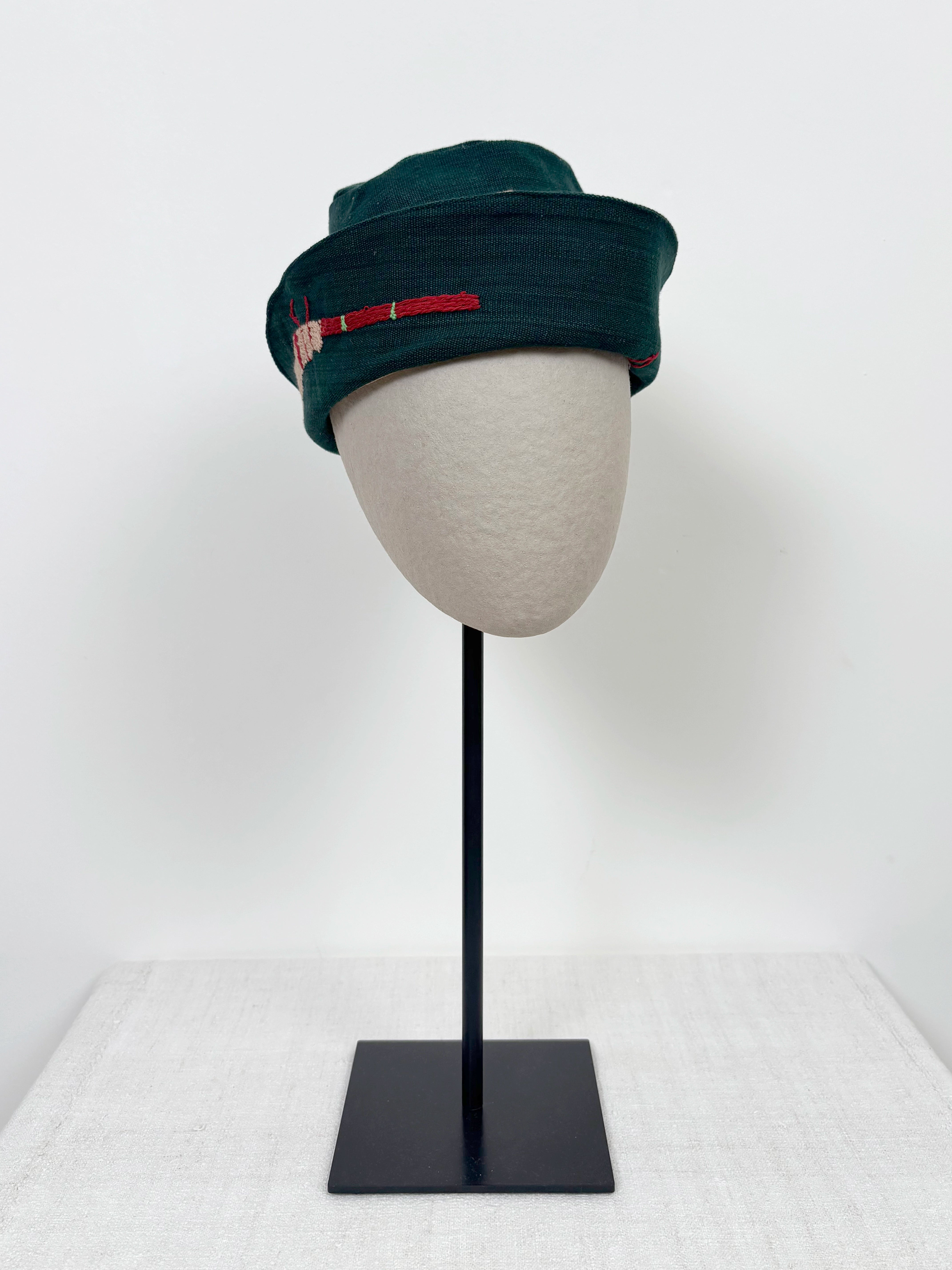 Elephant scene hat