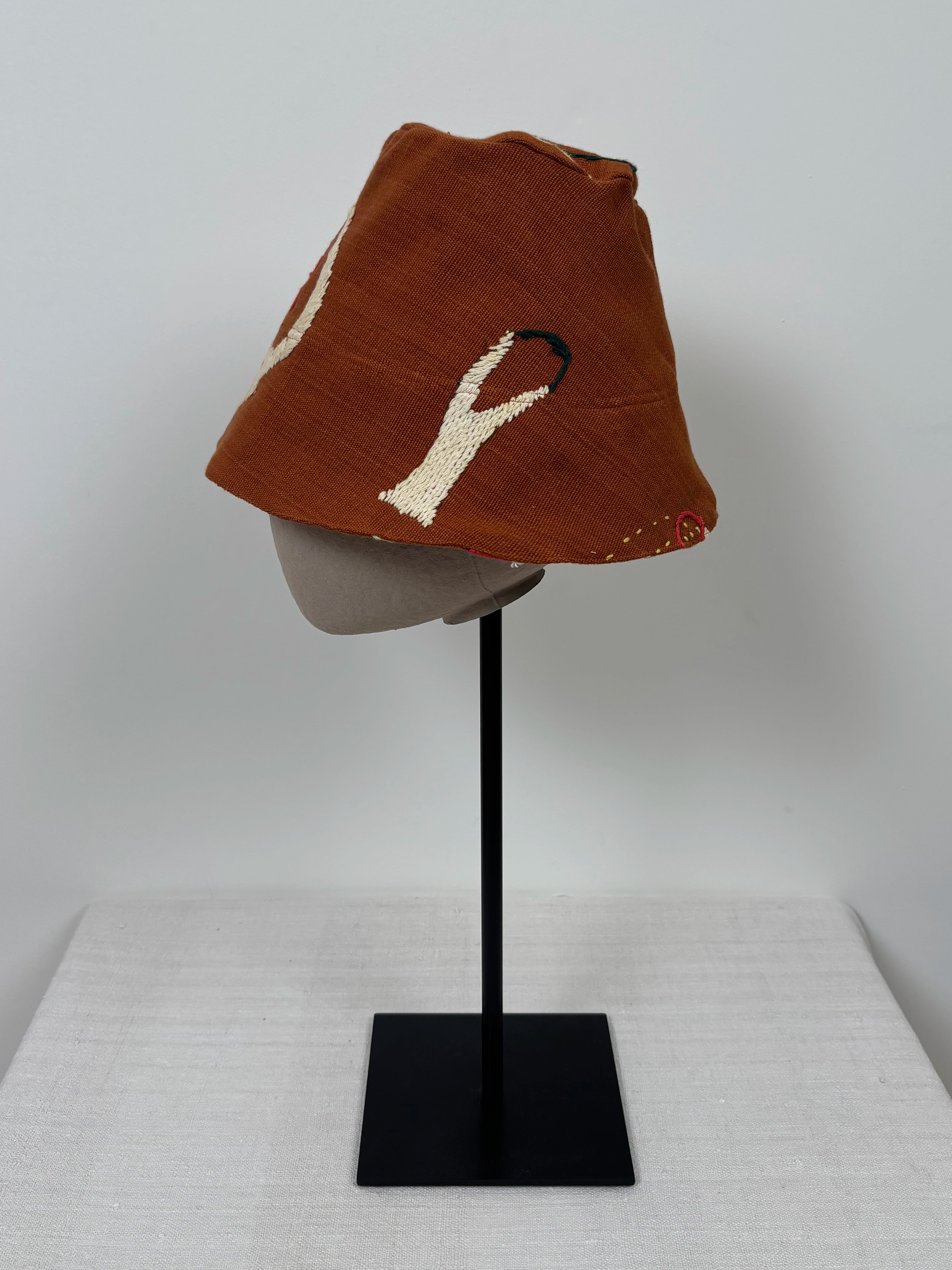 A child scene hat