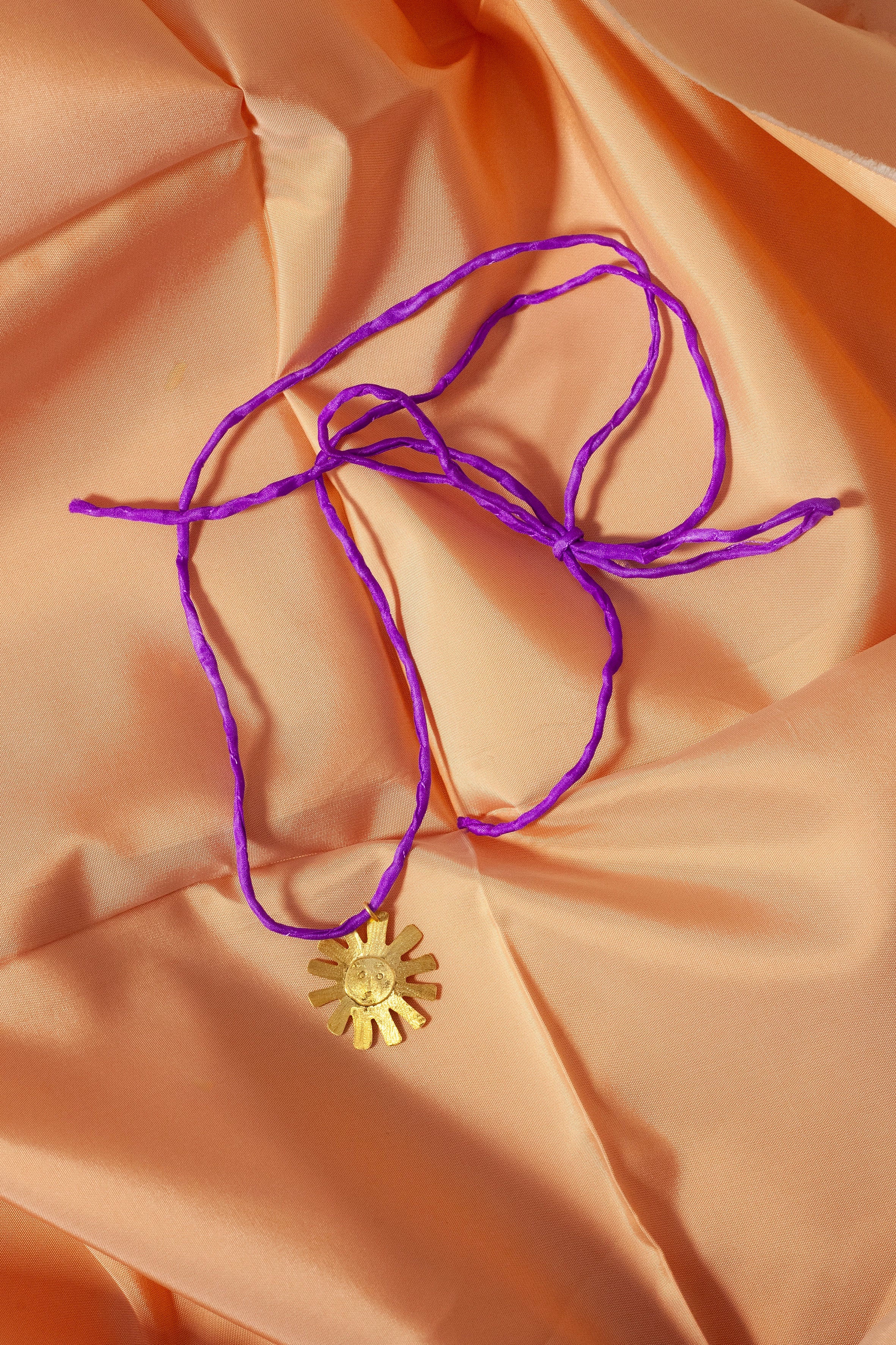 Luz gold silk choker