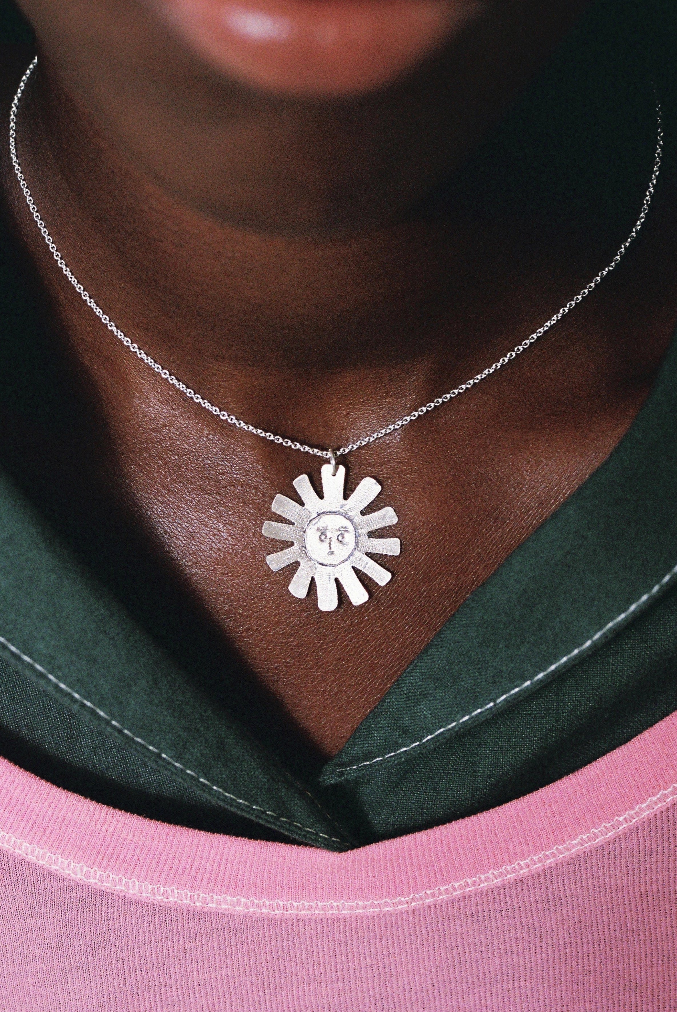Luz silver pendant