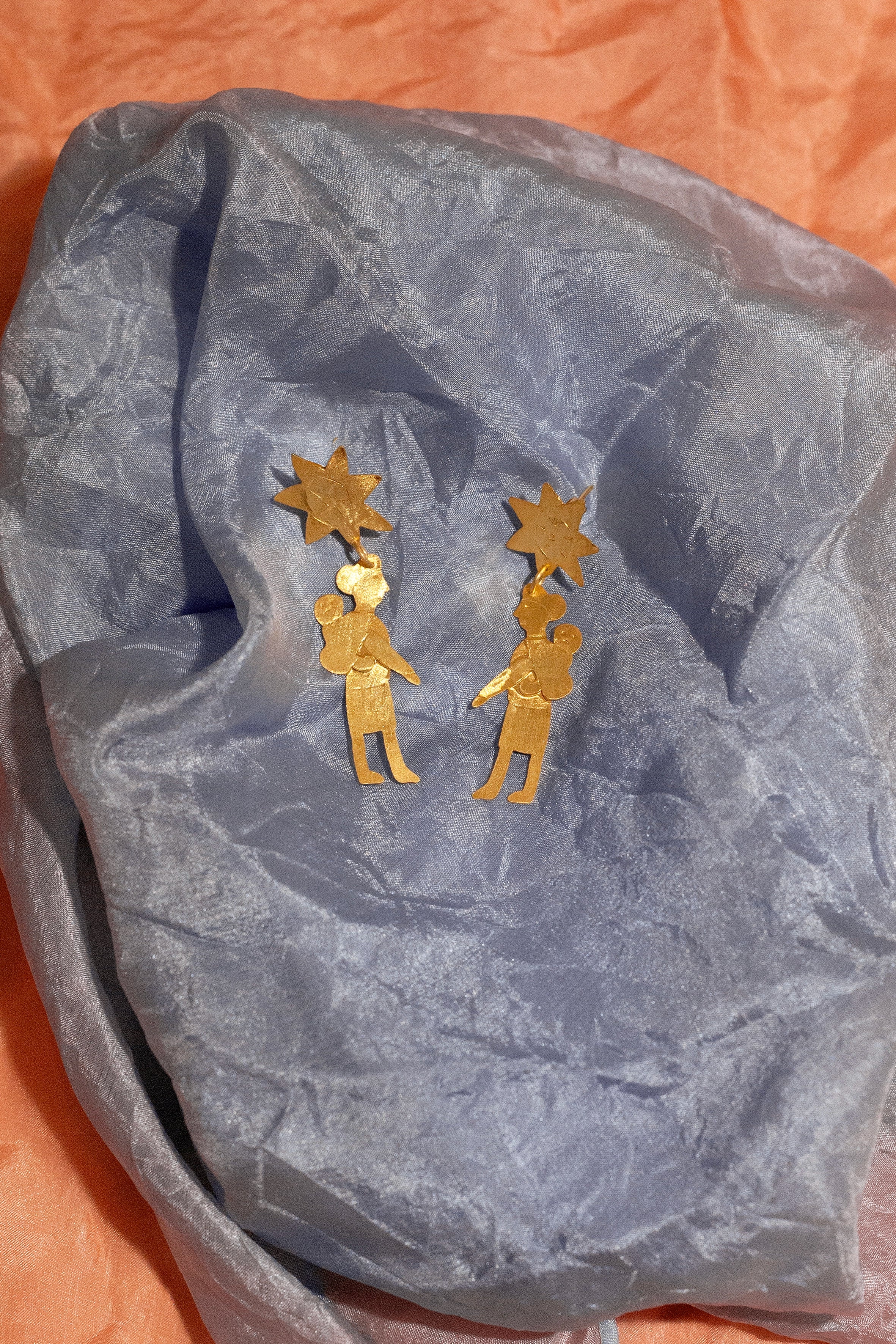 Mater gold