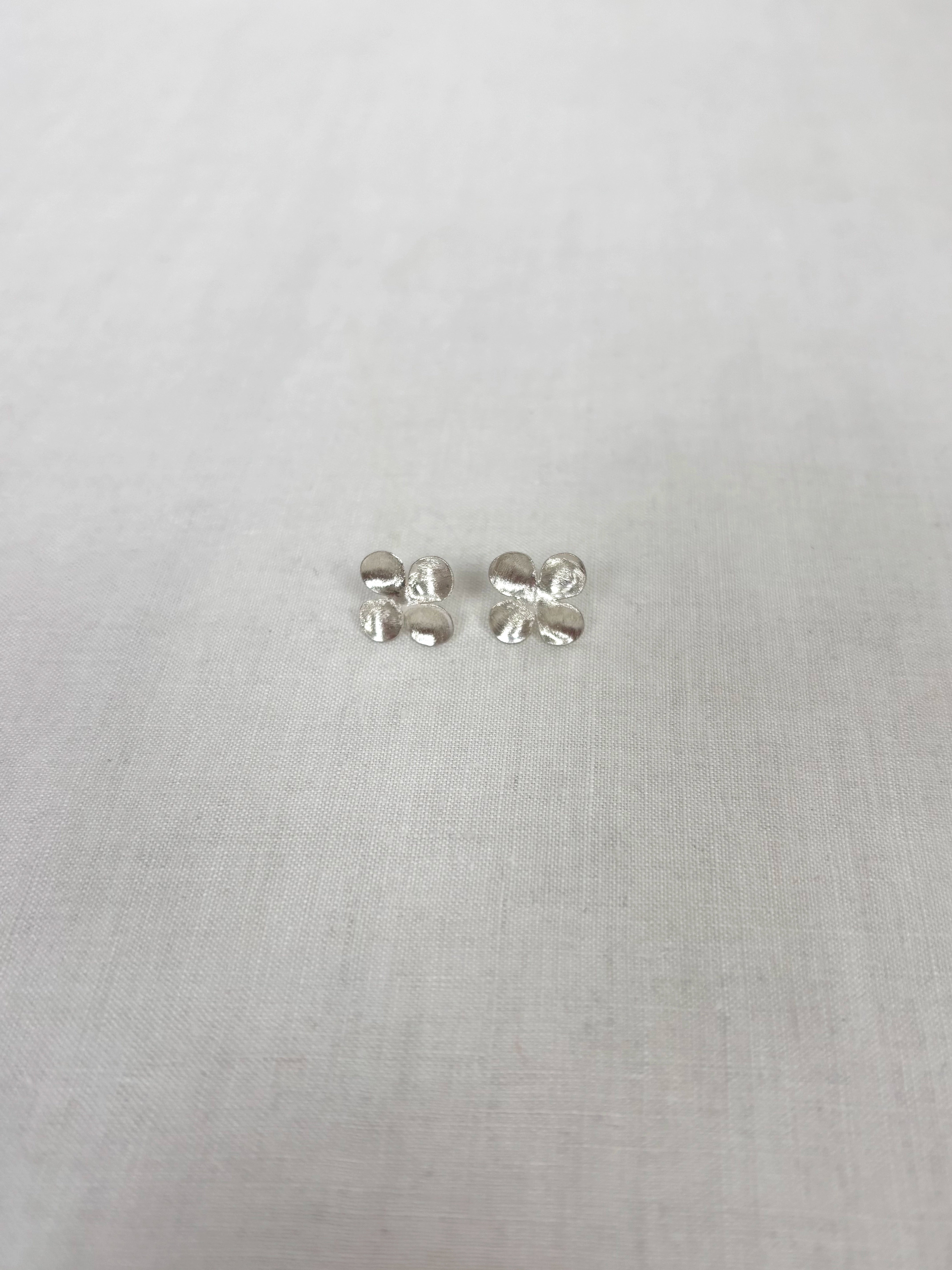 Alba silver