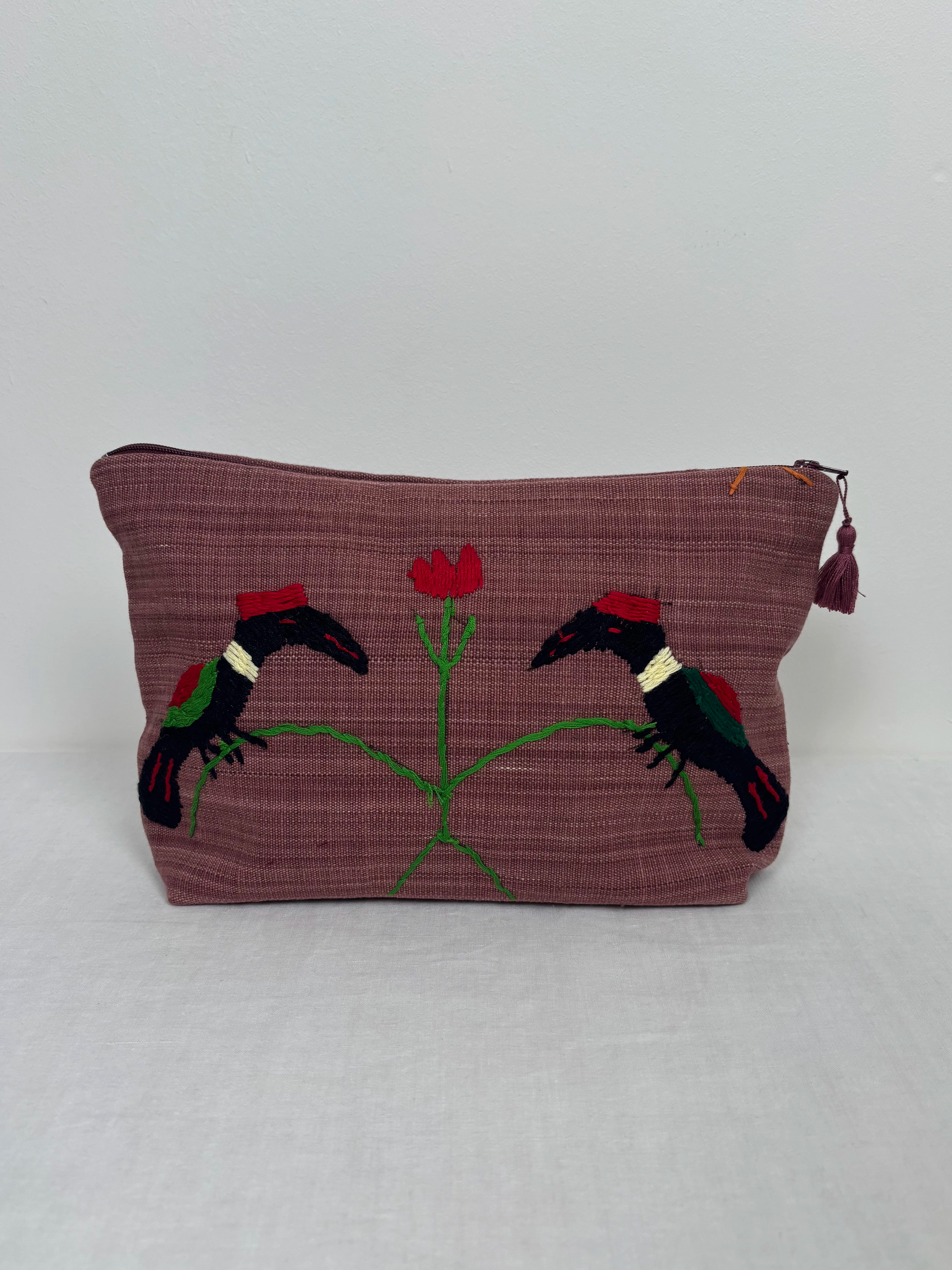 Two birds scene bag