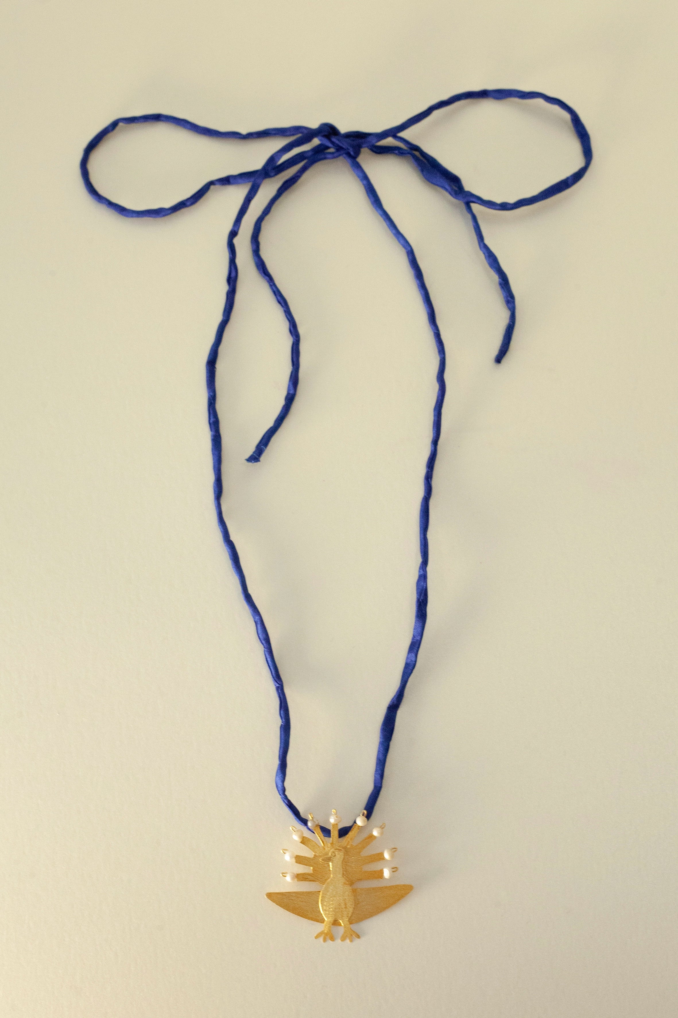 Ocelo gold silk choker