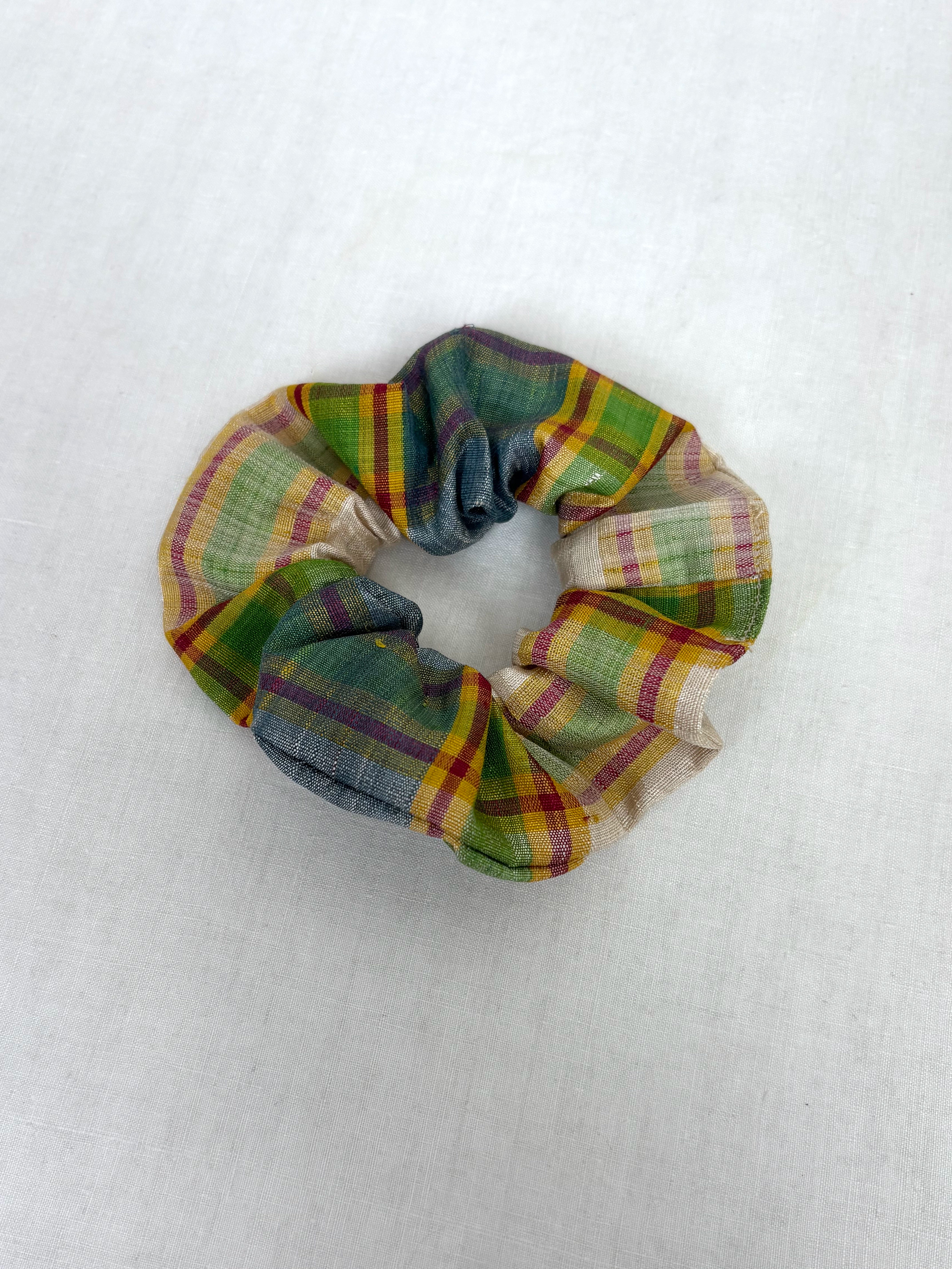 Checked silk scrunchie