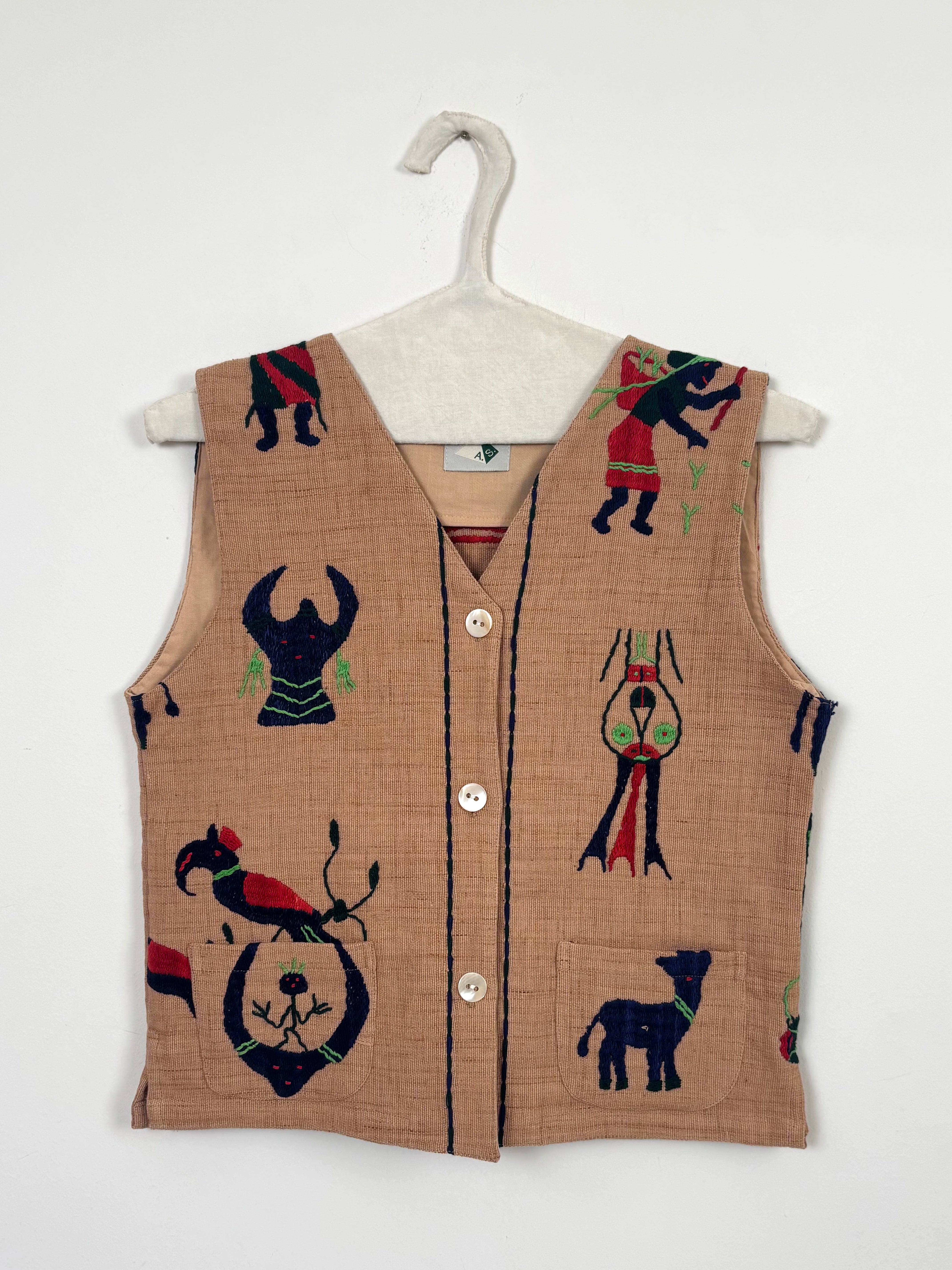 Two masks scene vest