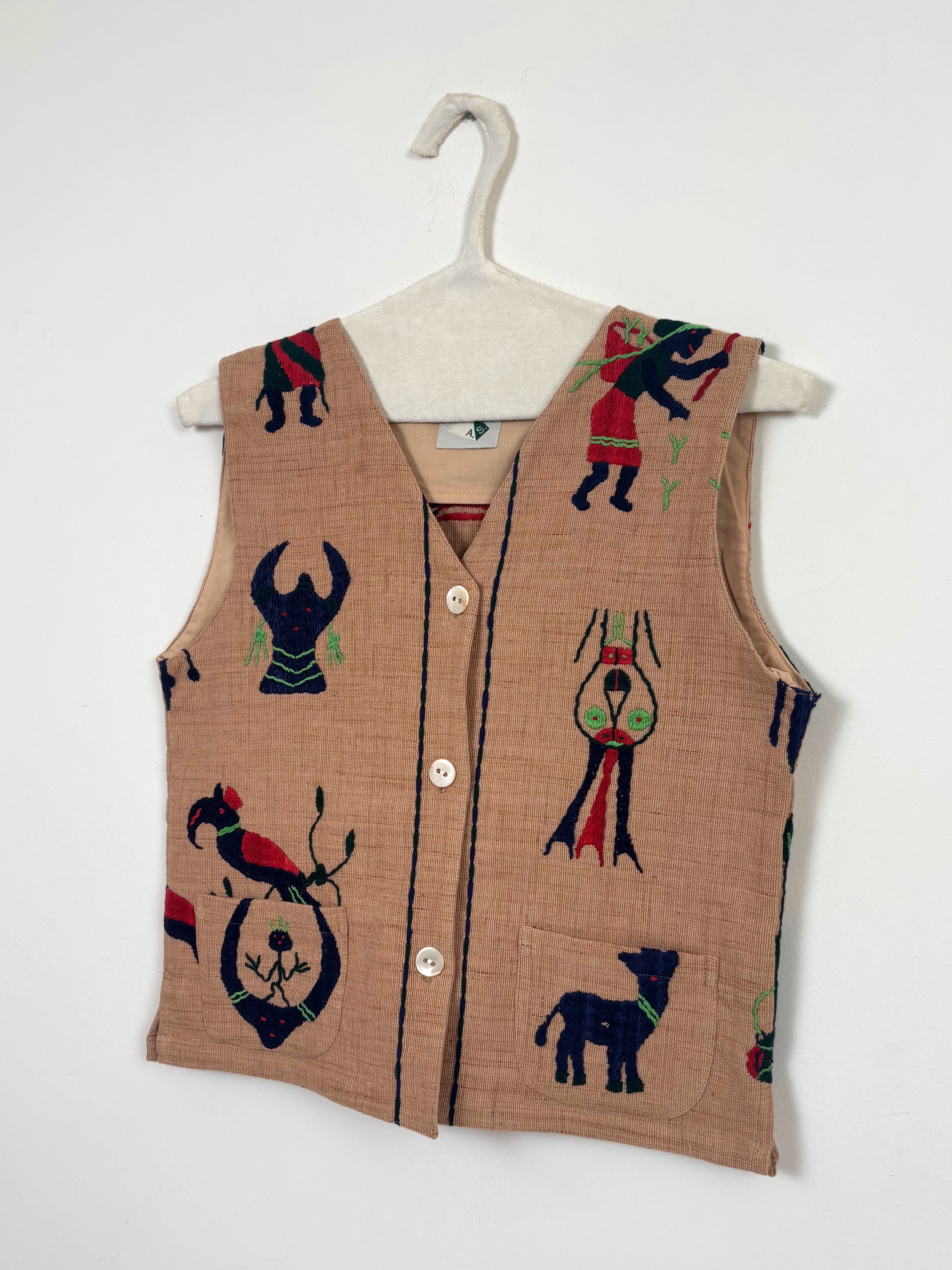 Two masks scene vest